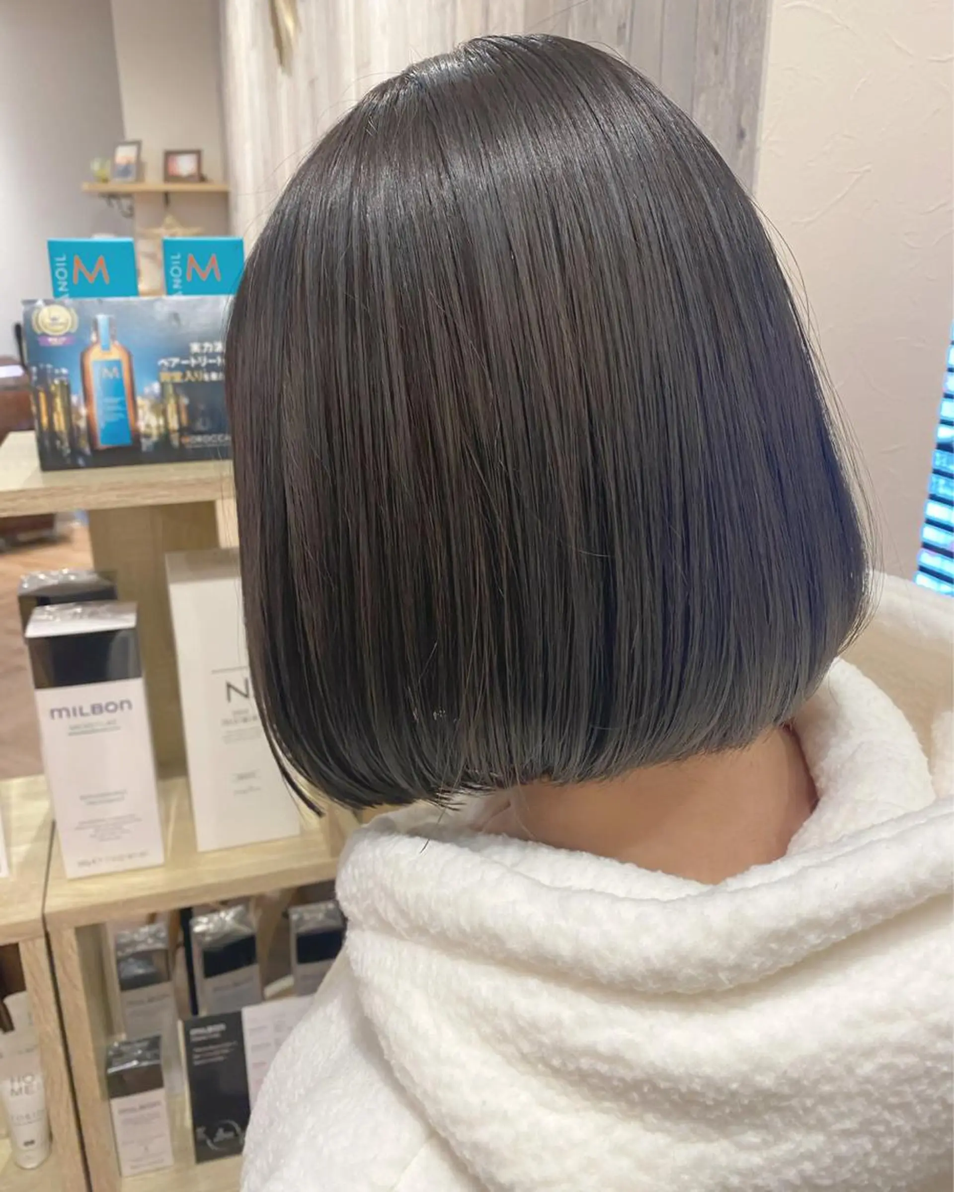 ミディアム カラー 韓国ヘア顔周りカット 艶髪ベージュtamaのヘアスタイル