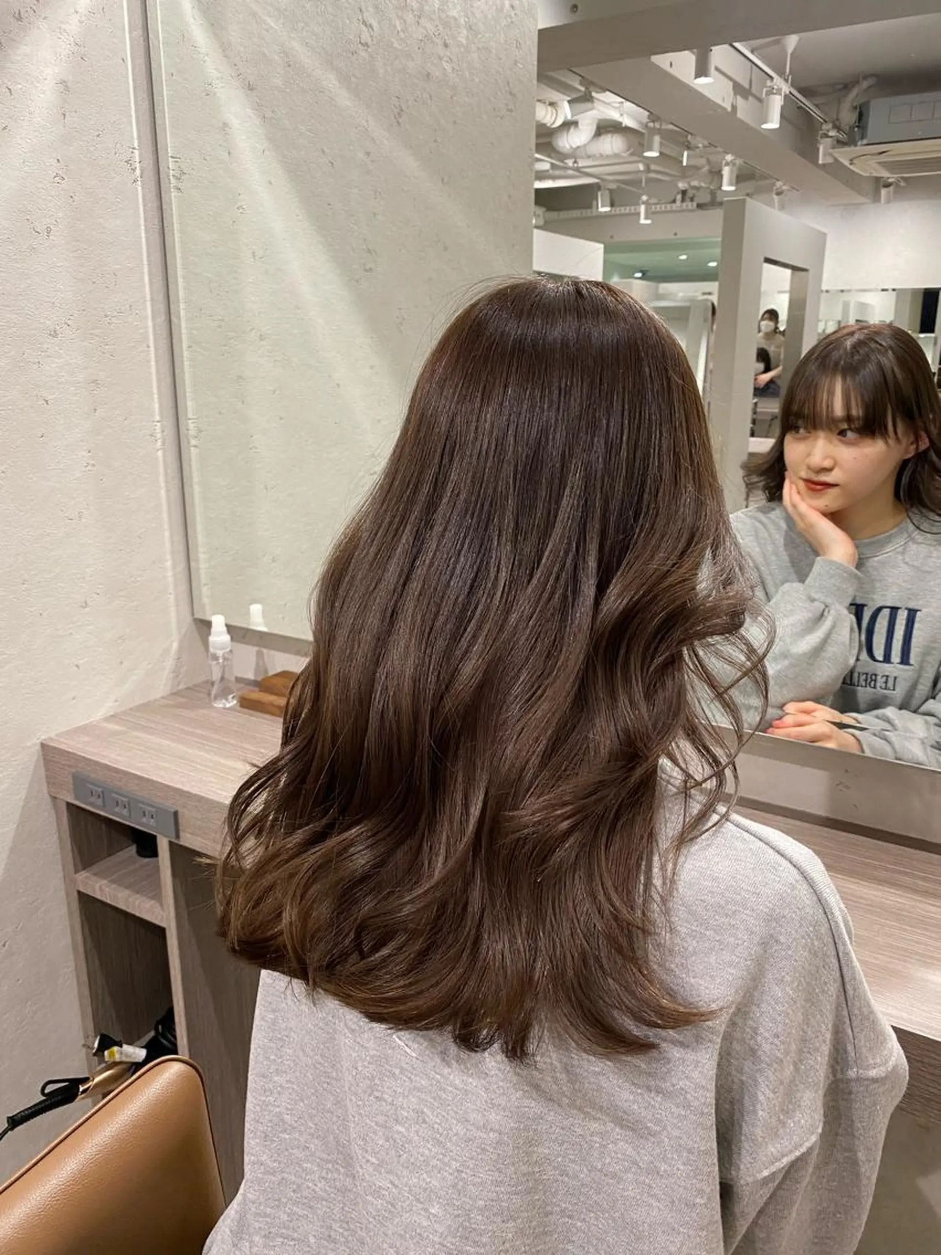ロング カラー パーマ COALL nex the salon所属・Riria✨ レイヤーカットのヘアスタイル
