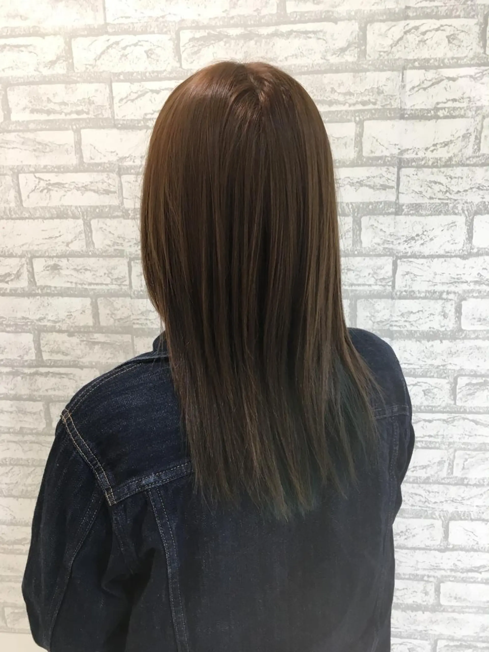 セミロング カラー NYNY四條畷店 森 亮人のヘアスタイル