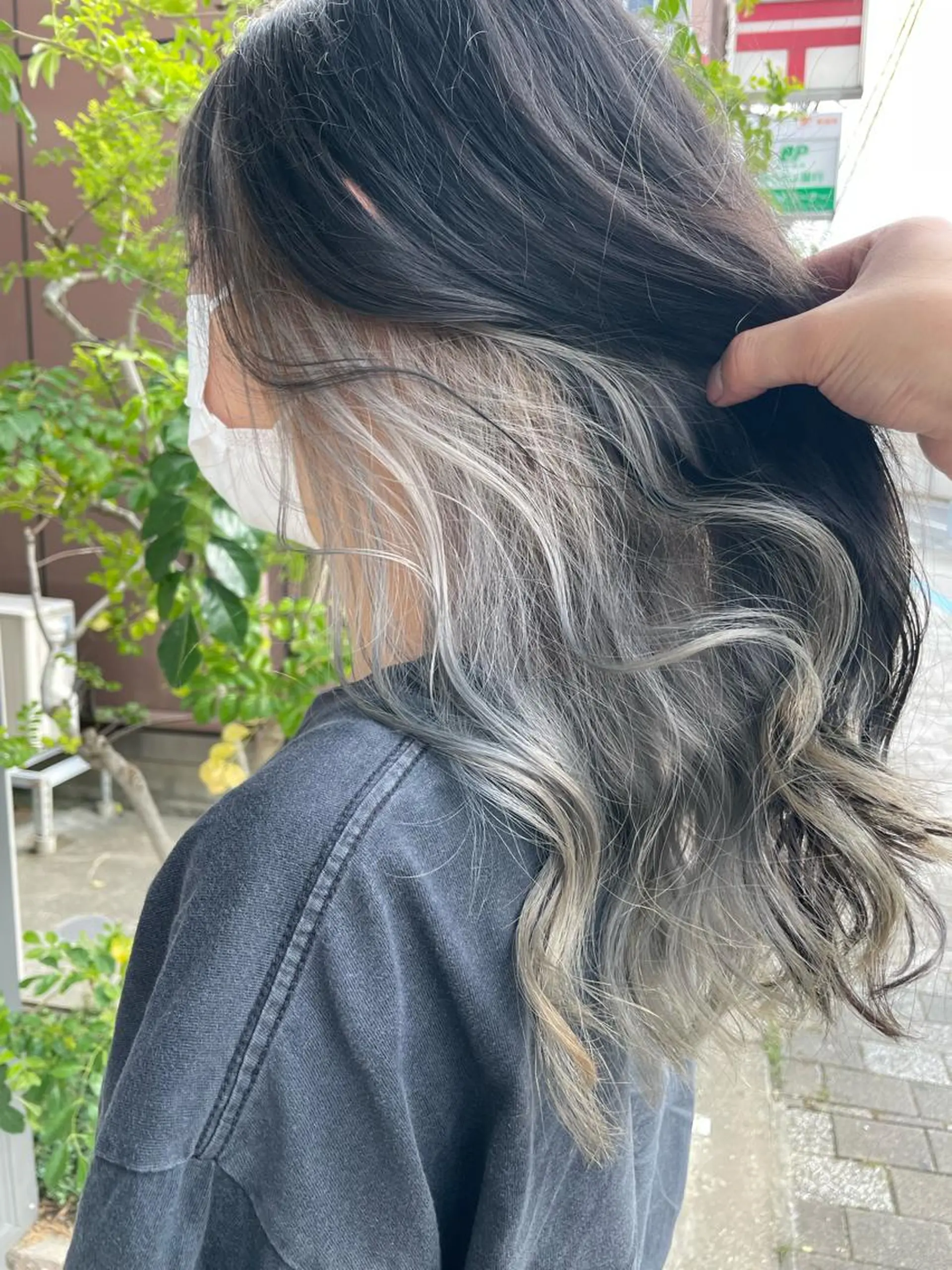 セミロング ヘアカラー トリートメント ブリーチ毛矯正.髪質 改善.髪にドラマをのヘアスタイル