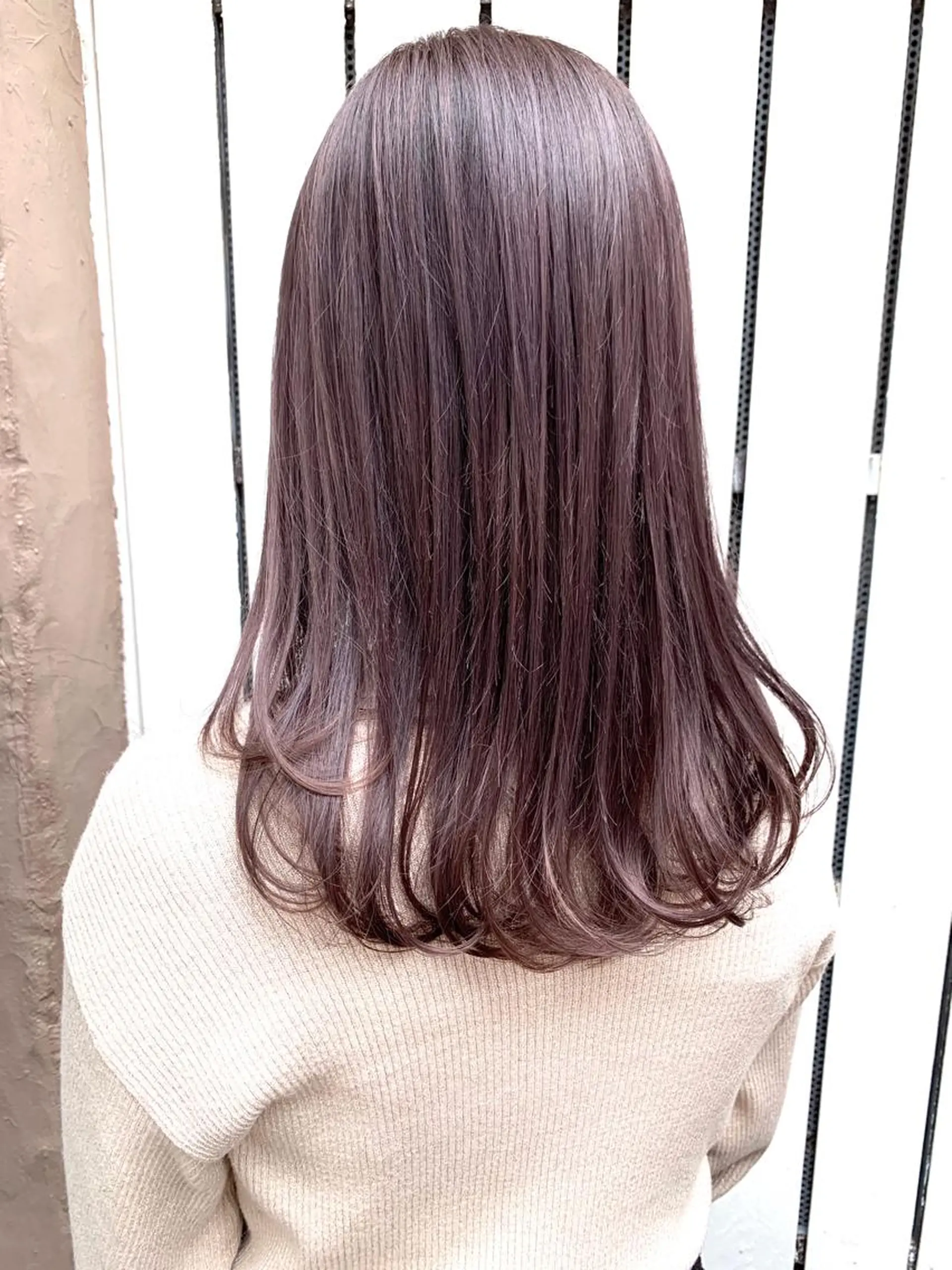 ミディアム カラー ヘアカラー トリートメント 映える顔周りカット ♥️韓国ヘア"ちぇるのヘアスタイル