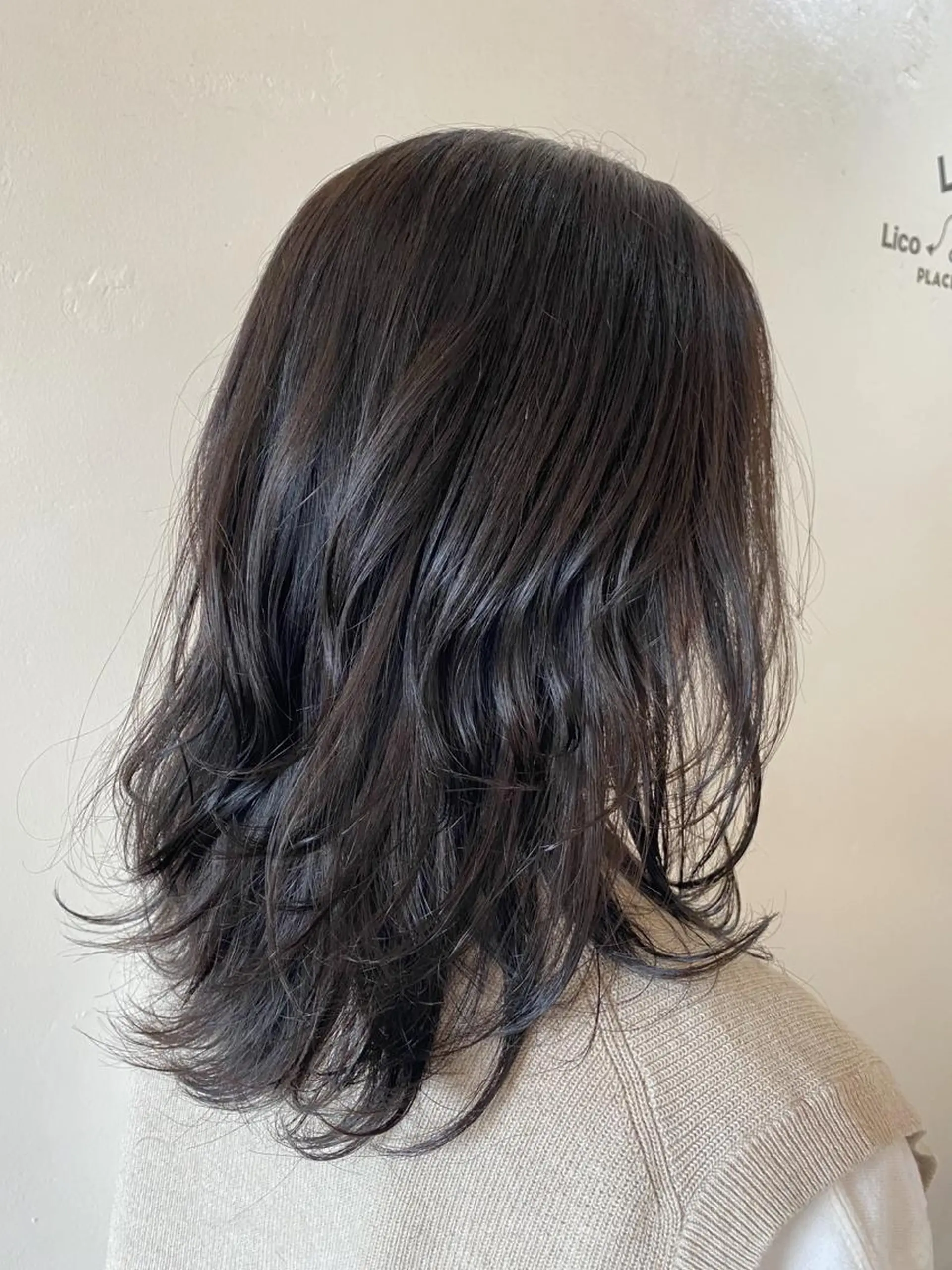 ミディアム カラー ブリーチ イルミナカラー ブリーチなしカラー stylist🎨 aye牧野莉香のヘアスタイル