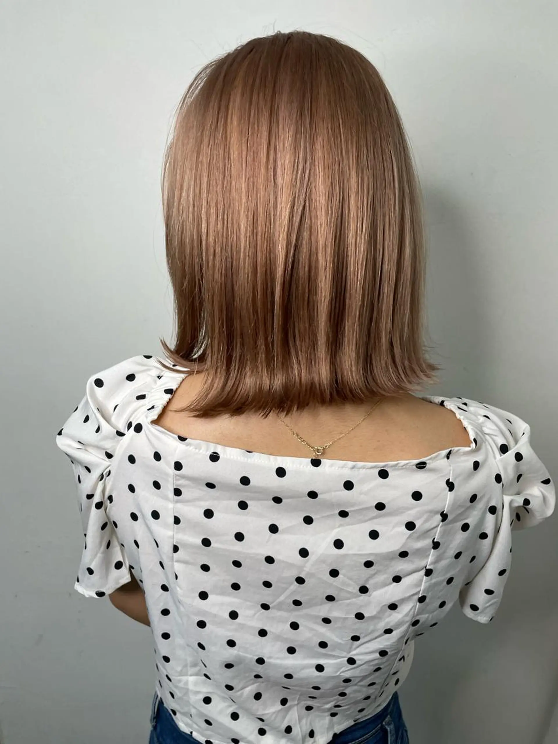 ミディアム カラー ベージュカラー ピンクカラー ピンクベージュ ヘアカラー トリートメント 安田 蓮のヘアスタイル