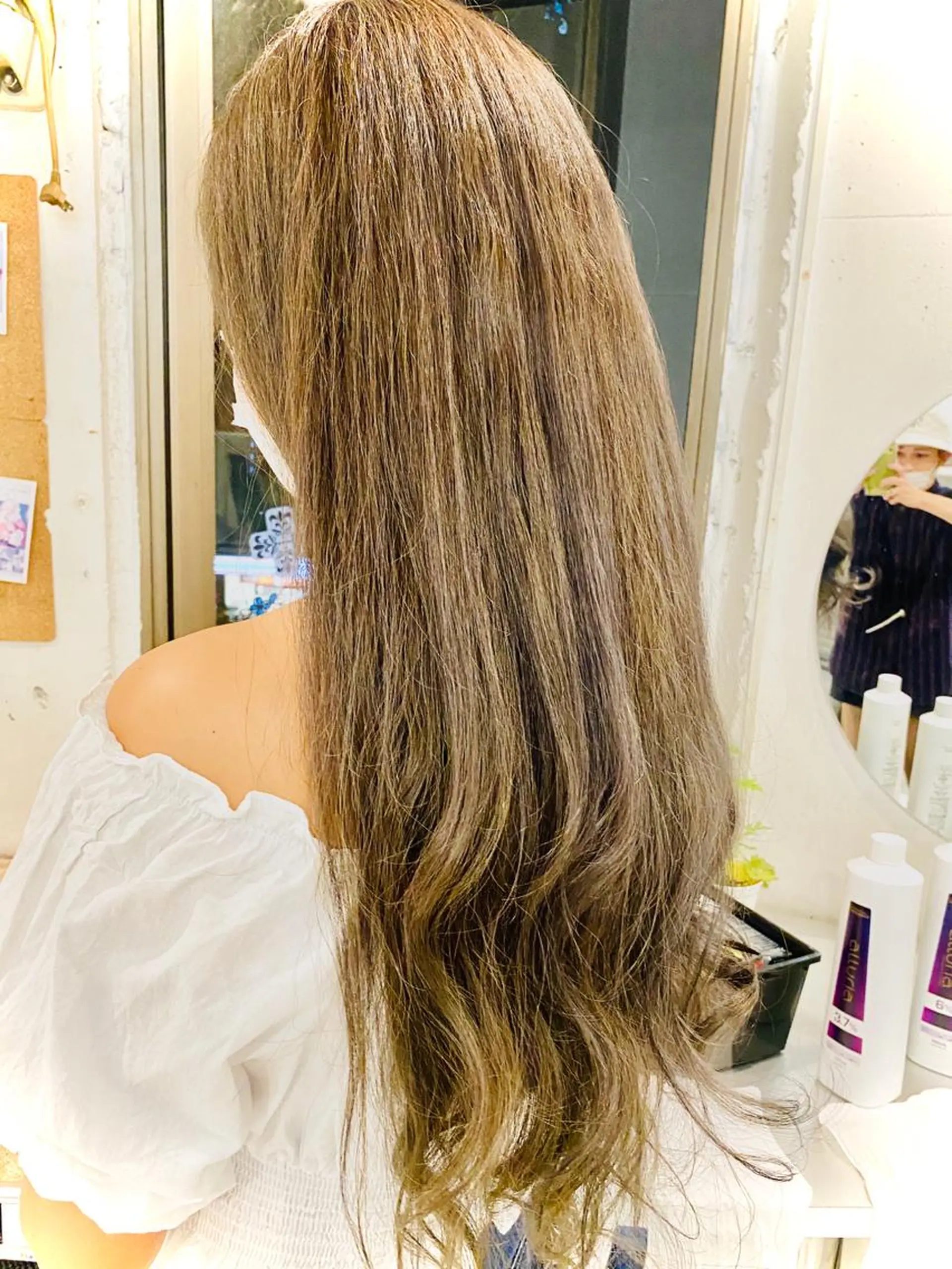 カラー ベージュカラー ミルクティーベージュ ベストヘアー上本郷所属・黒川 奨のヘアスタイル