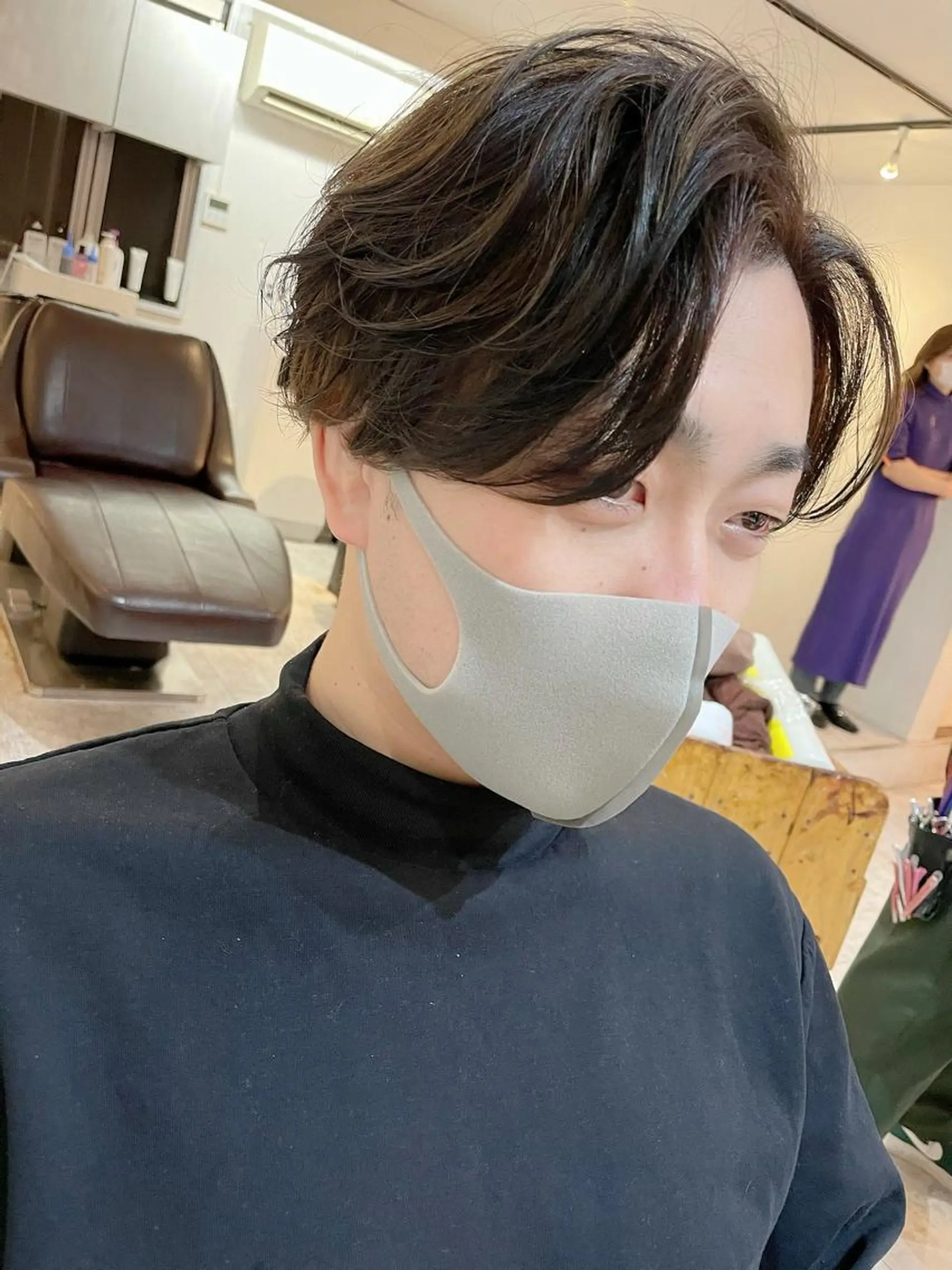 メンズ シンプル+αな デザインを 松崎陸のヘアスタイル