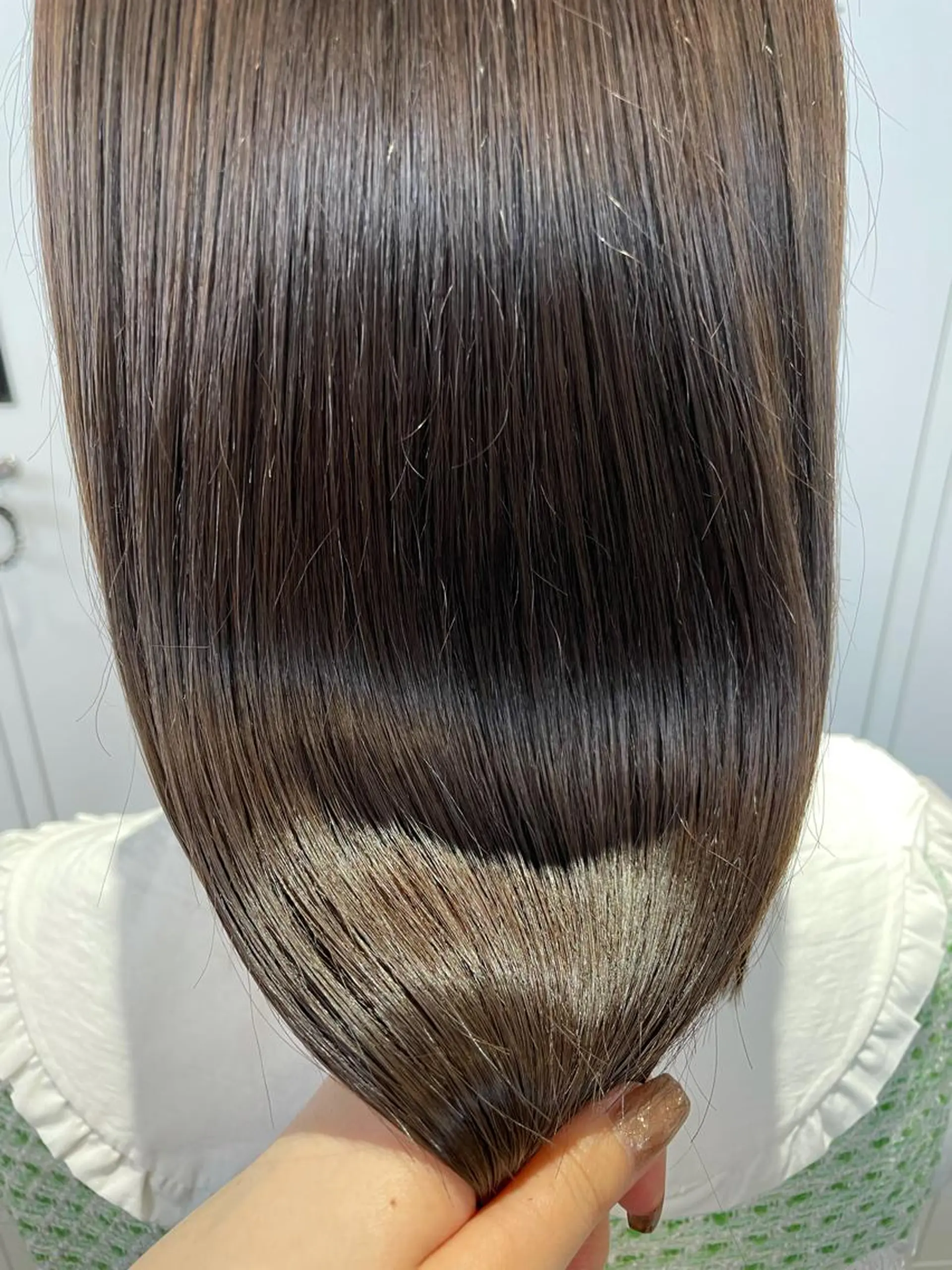 ミディアム カラー ヘアカラー トリートメント 【淡色color/ nail】maikoのネイルデザイン