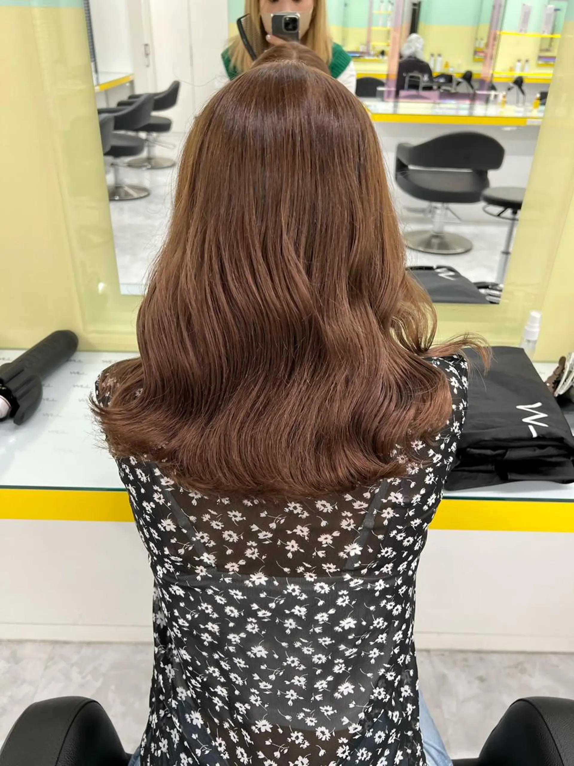 ミディアム カラー ヘアカラー 韓流トレンドヘア 🎀RINAKO🎀のヘアスタイル