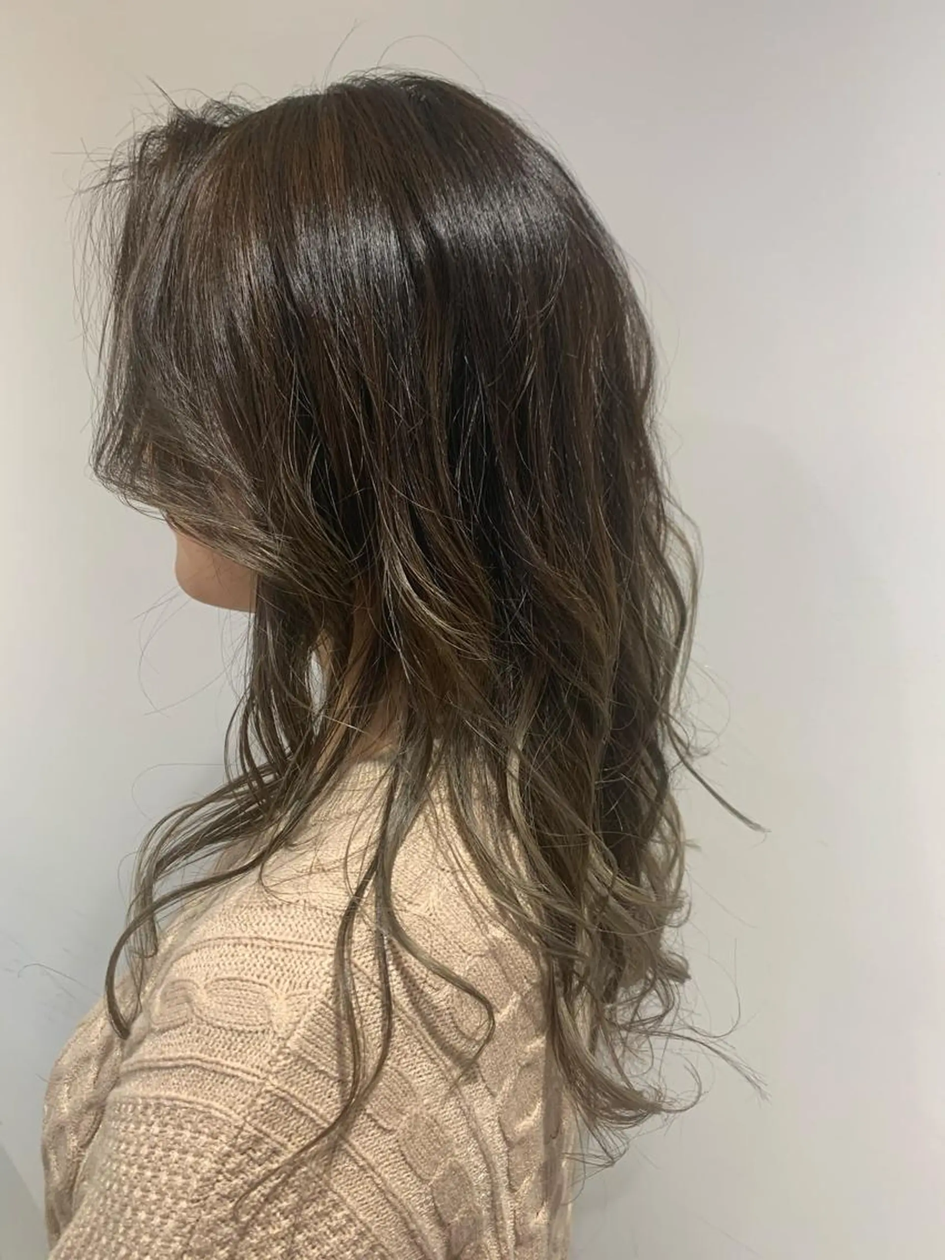 ロング カラー ヘアアレンジ バレイヤージュ レイヤーカット メンズパーマの達人 🌟川内絵人のヘアスタイル