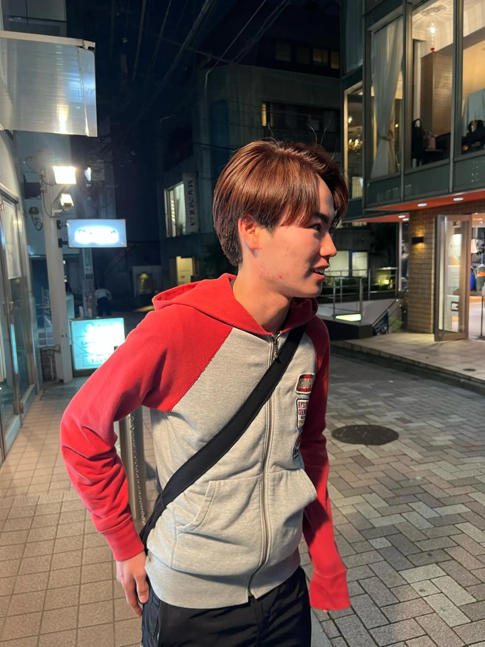 ショート カラー パーマ ヘアアレンジ メンズ キッズ ネイル マツエク・マツパ アイブロウ センターパート マッシュ メンズパーマ プードルパーマ スパイキーショート ショートヘア原宿 fifth コシのヘアスタイル