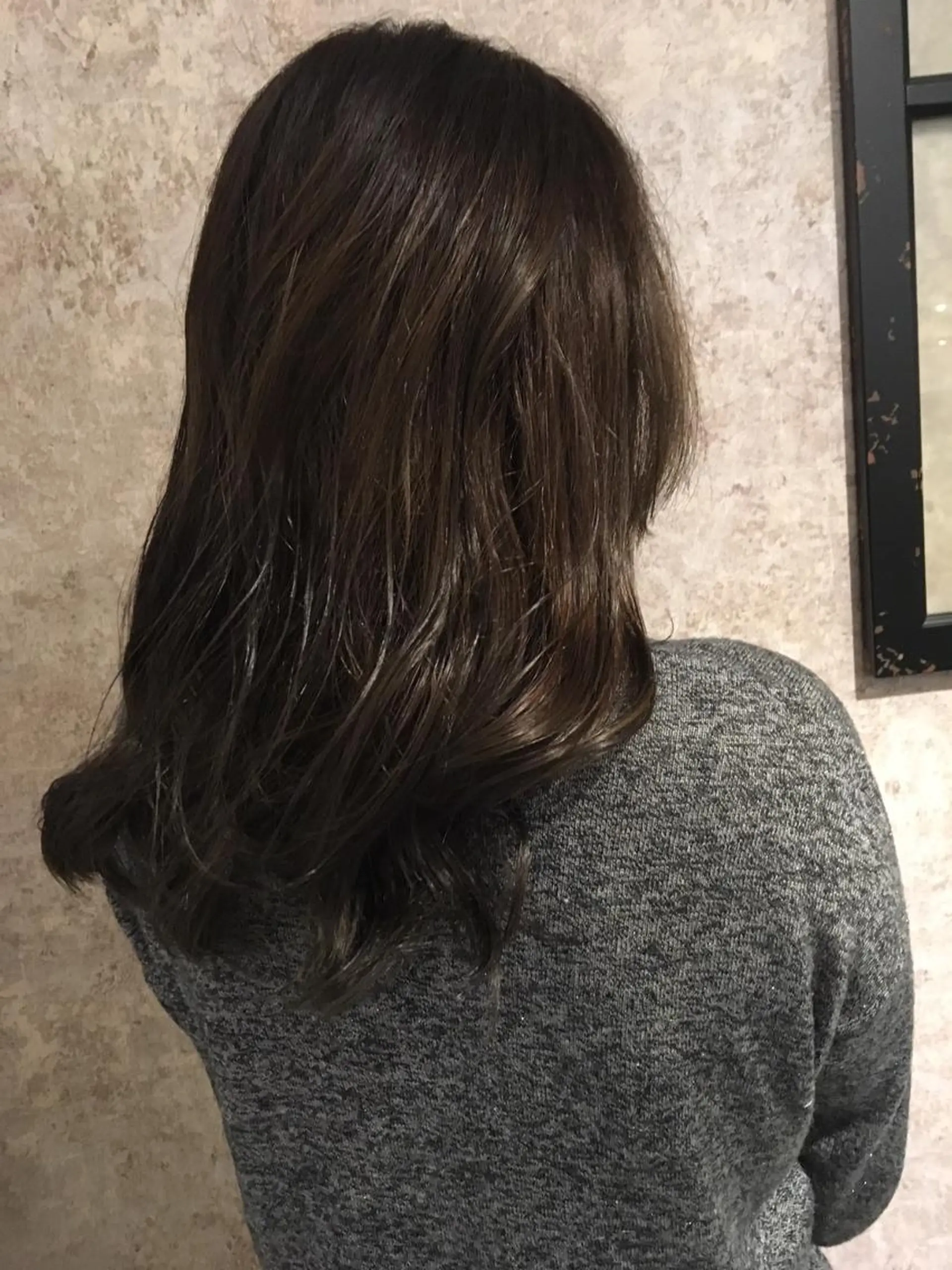 ミディアム カラー パーマ 小顔カット✨ 透明感カラー/村上のヘアスタイル