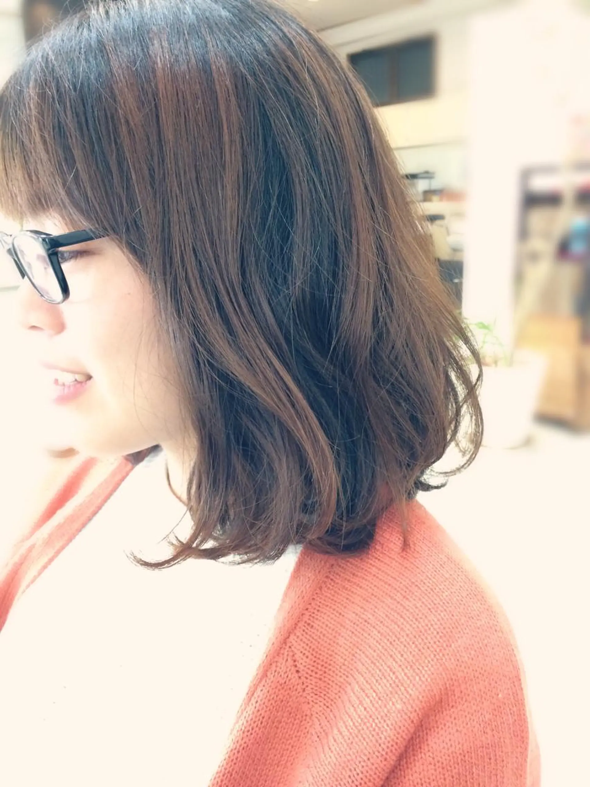 ミディアム いけだ ゆうのヘアスタイル