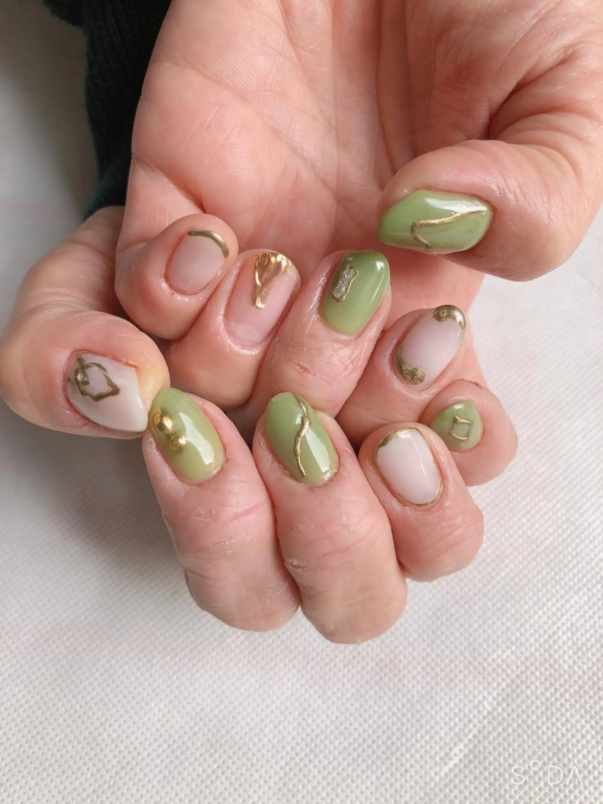 ネイル 松原 千津のネイルデザイン