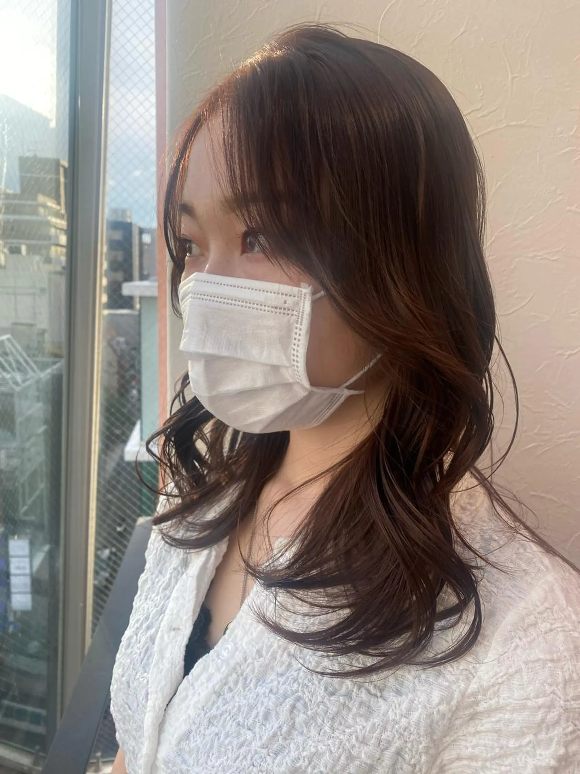 ミディアム カラー 韓国ヘア顔周りカット 艶髪ベージュtamaのヘアスタイル