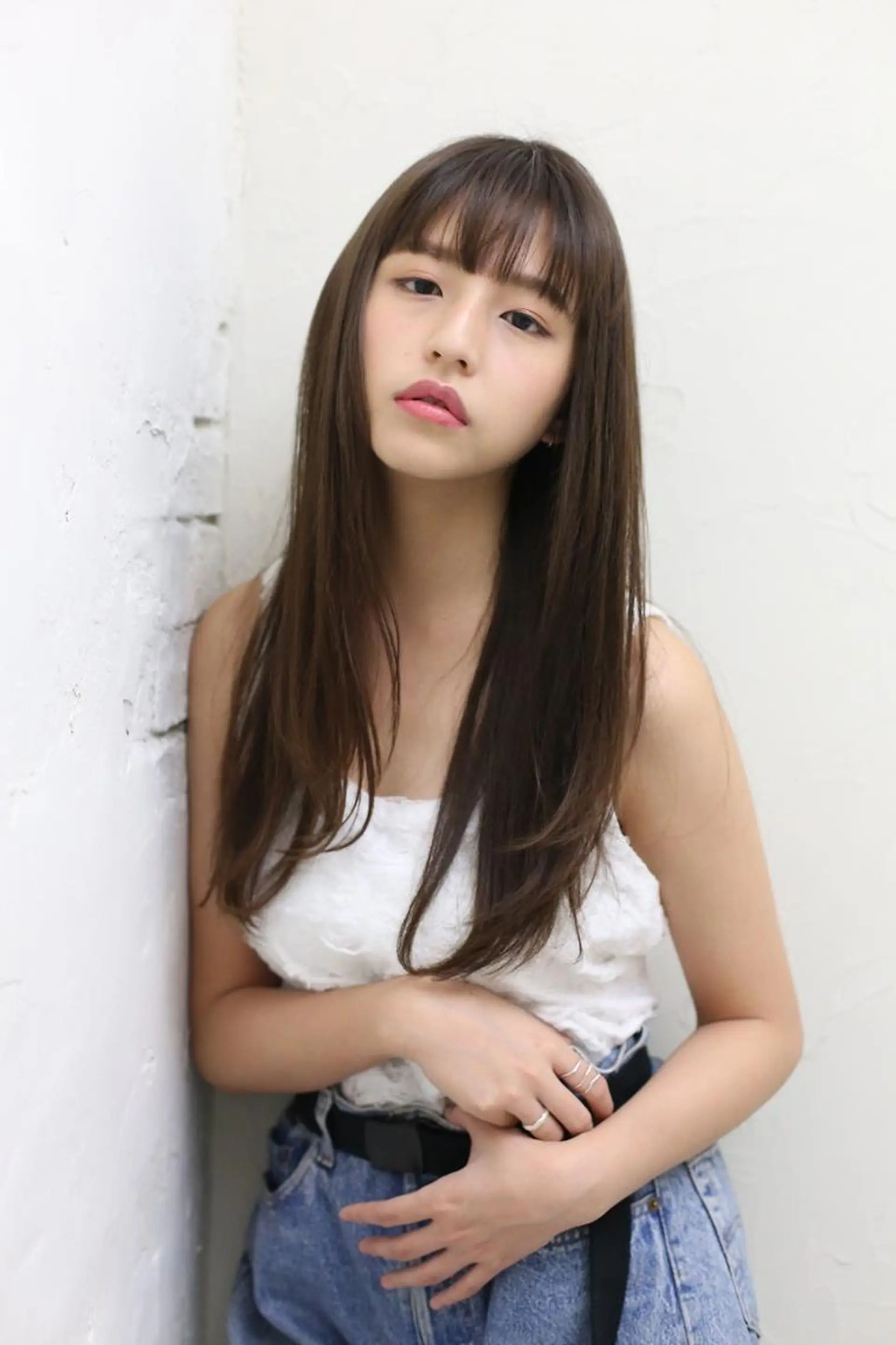 ミディアム 小林 永佳のヘアスタイル