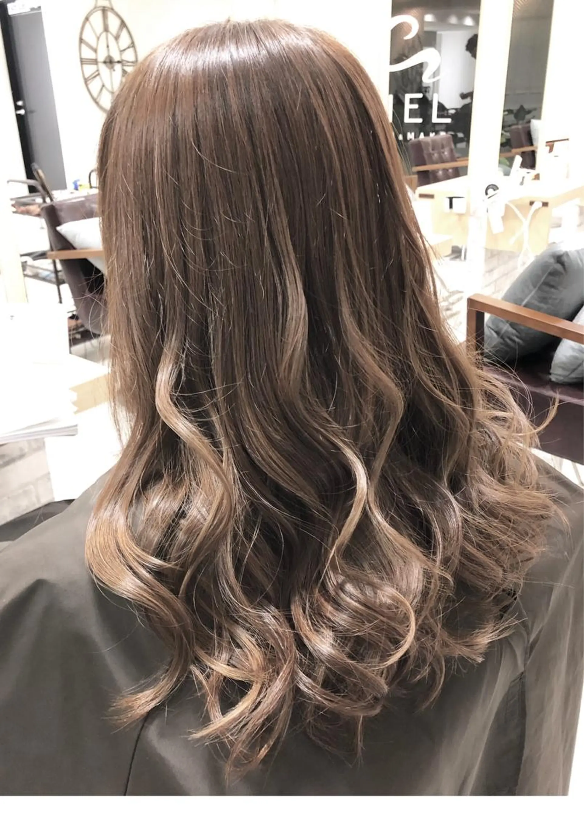 ロング Zina 難波所属・YUDA 湯田のヘアスタイル