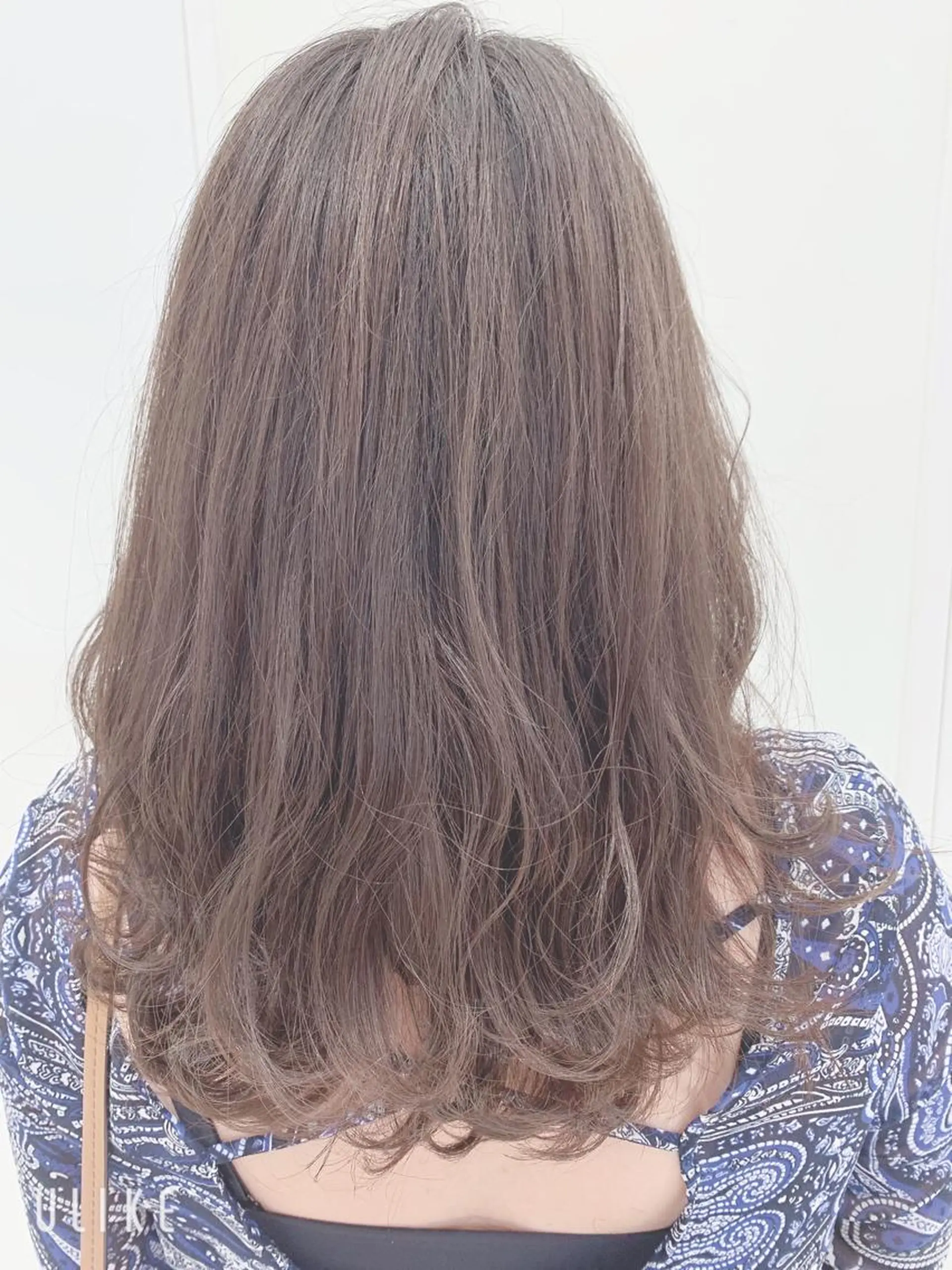 セミロング 🌼志岐 恵🌼のヘアスタイル