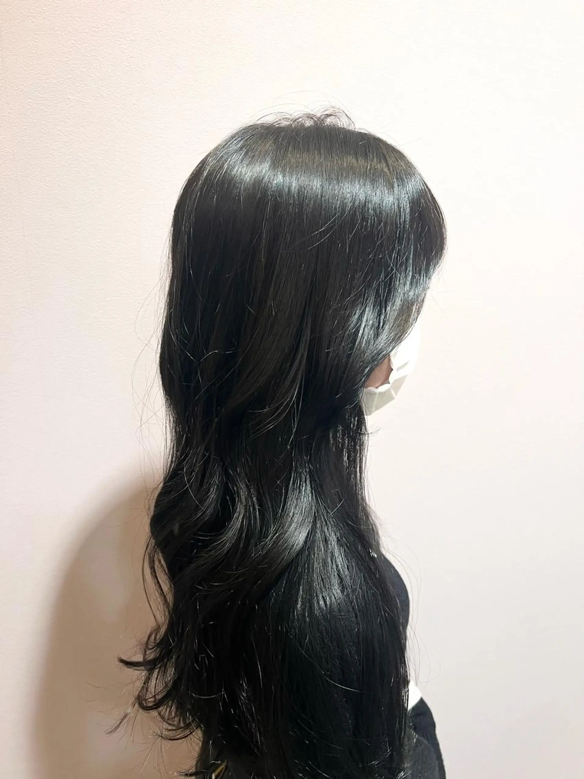 ロング カラー アッシュ 黒髪 ブリーチ ブルーカラー ブルーブラック 🌿寄り添い型美容師 🌿yuiのヘアスタイル