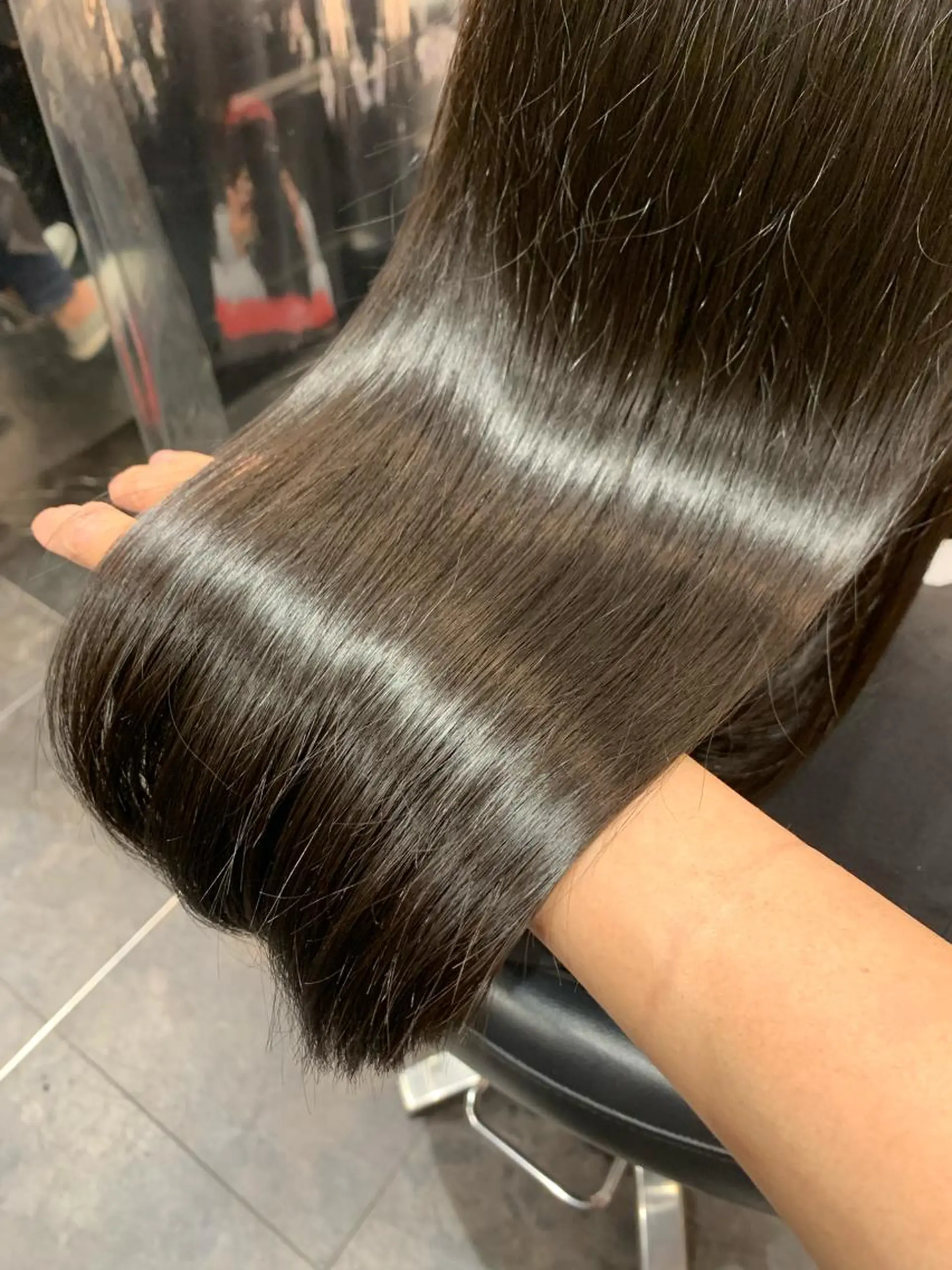 ミディアム トリートメント 艶髪/白髪ぼかし ヘッドスパ/大野結菜のヘアスタイル