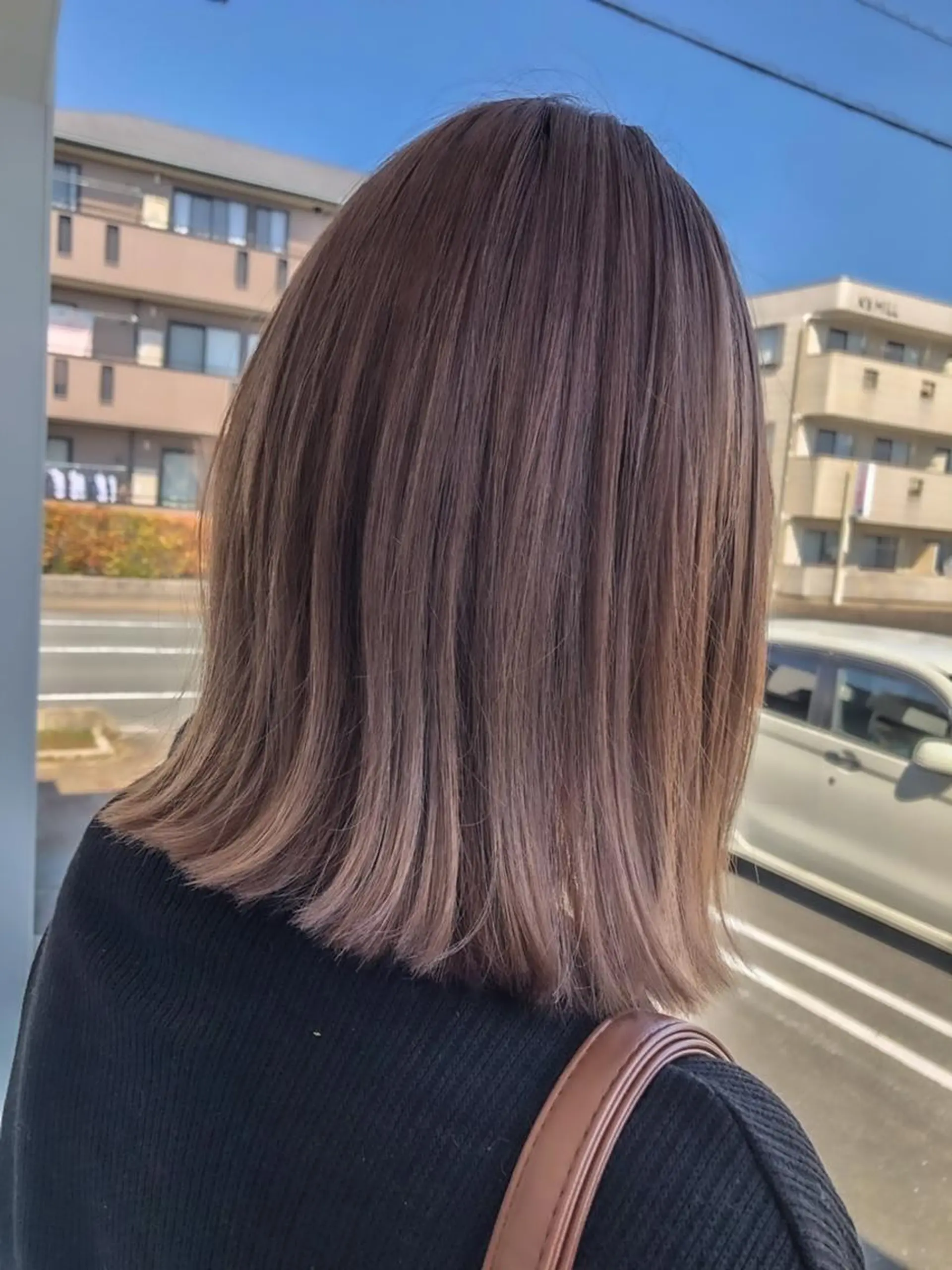 ミディアム カラー 切りっぱなしボブ アッシュ ベージュカラー ボブ riru/髪質改善/ 透明感カラーのヘアスタイル