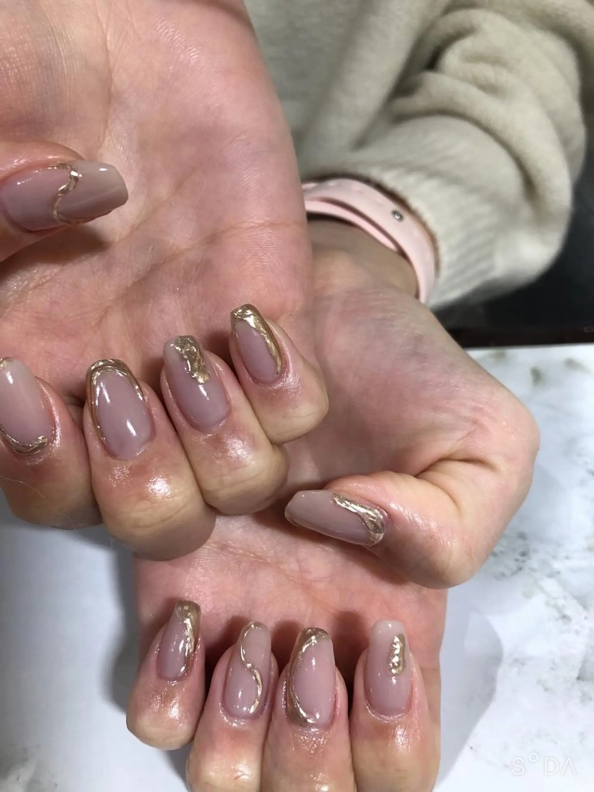 ネイル ニュアンスネイル ハンドネイル 吉野✨ ネイルデザイナー✨のネイルデザイン