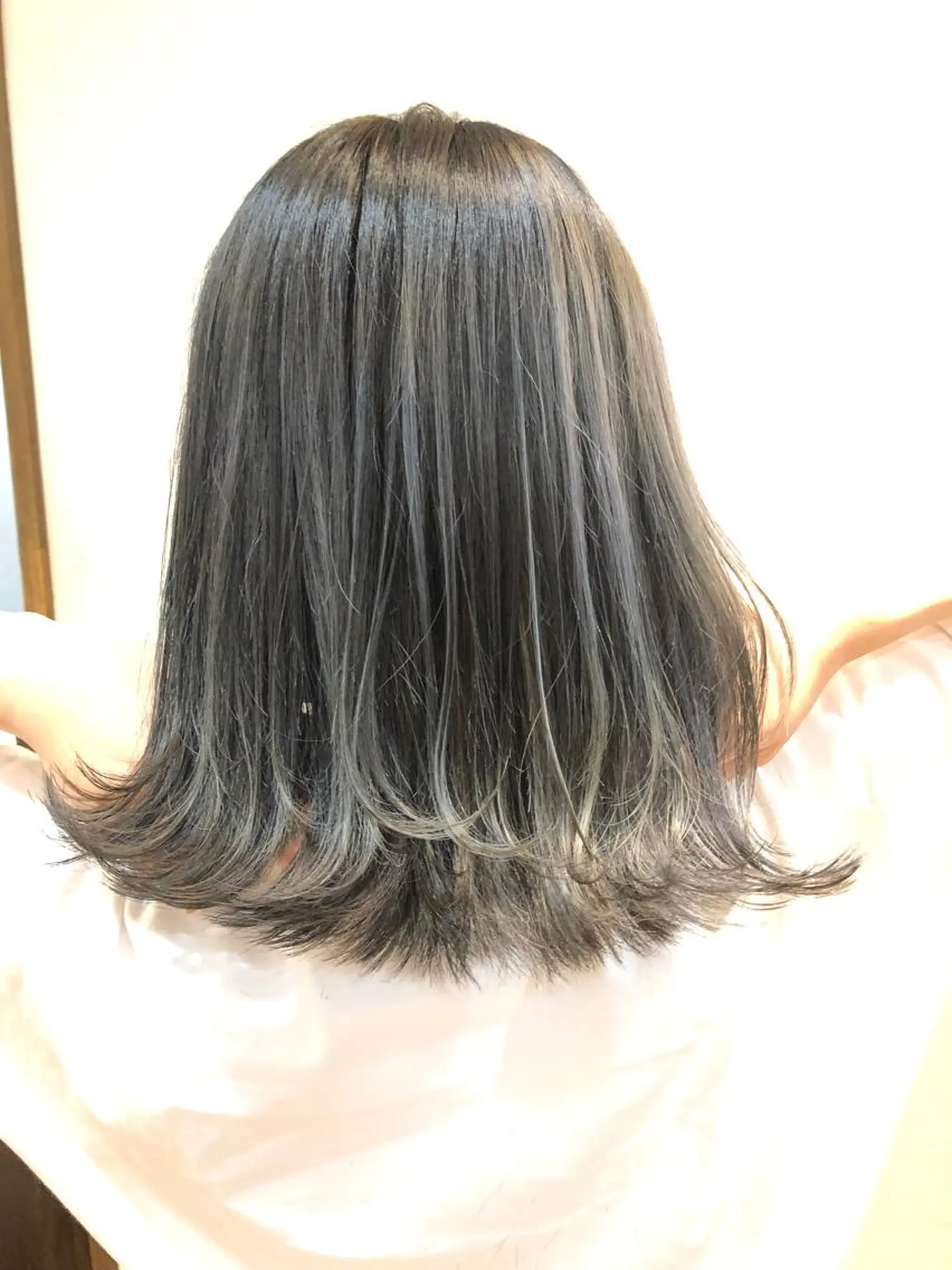 ショート ブリーチ毛矯正.髪質 改善.髪にドラマをのヘアスタイル