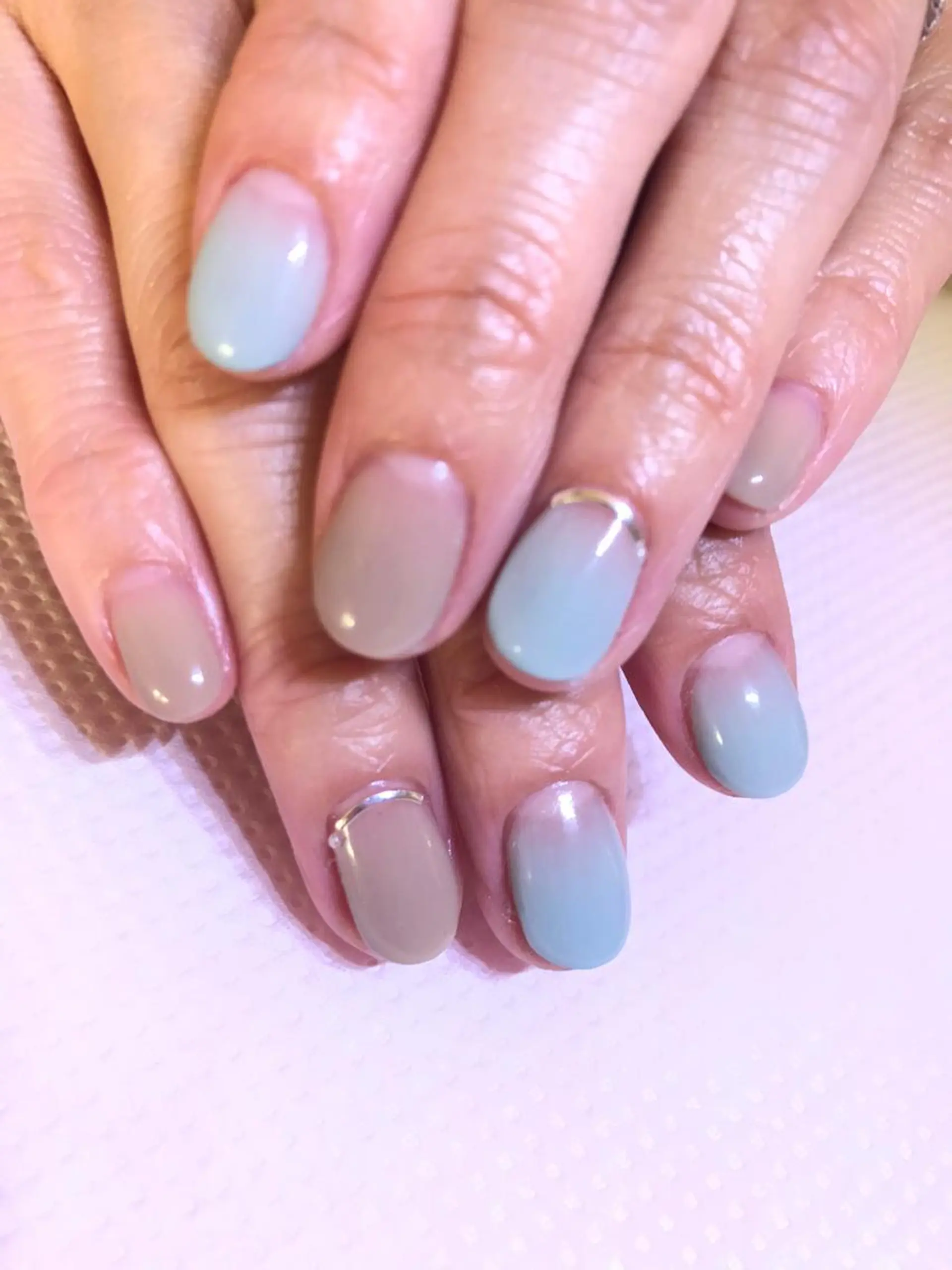 ネイル グラデーション シンプルネイル 髙城 亜紀のネイルデザイン