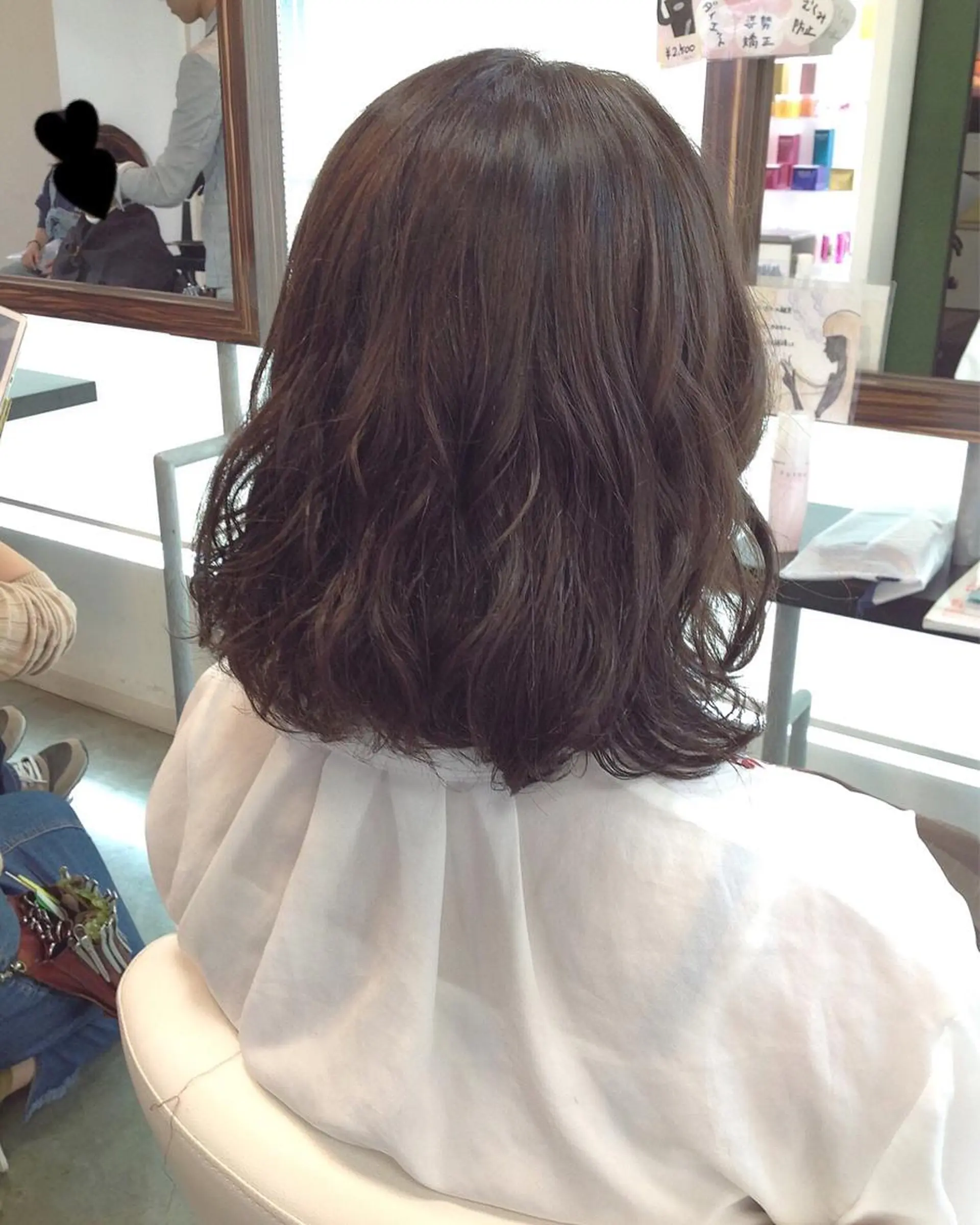 ミディアム カラー グレージュ オレンジ 榎園 由美のヘアスタイル