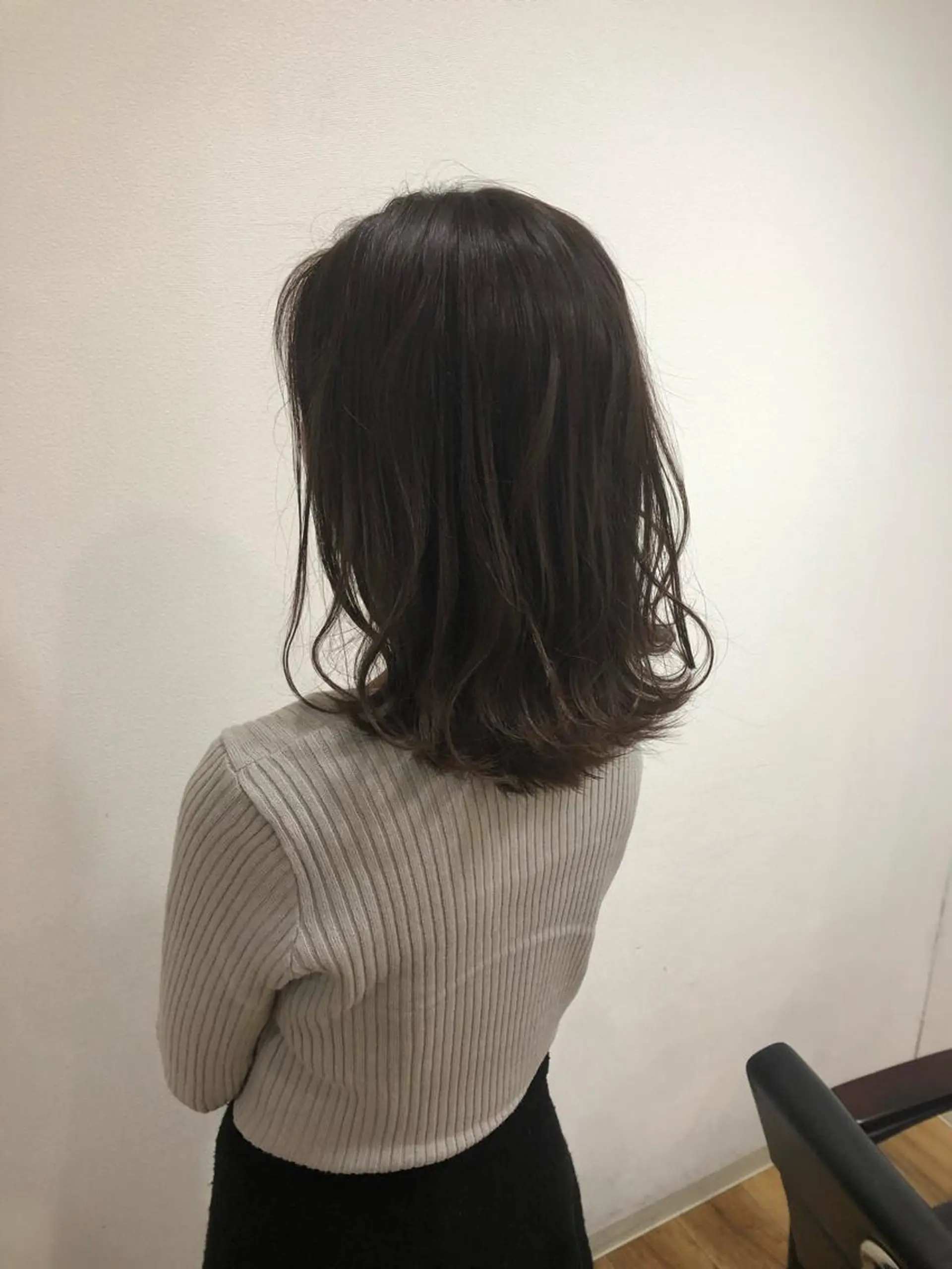 ミディアム カラー Elissumeda所属・ブリーチ特化 梅田本多翔のヘアスタイル