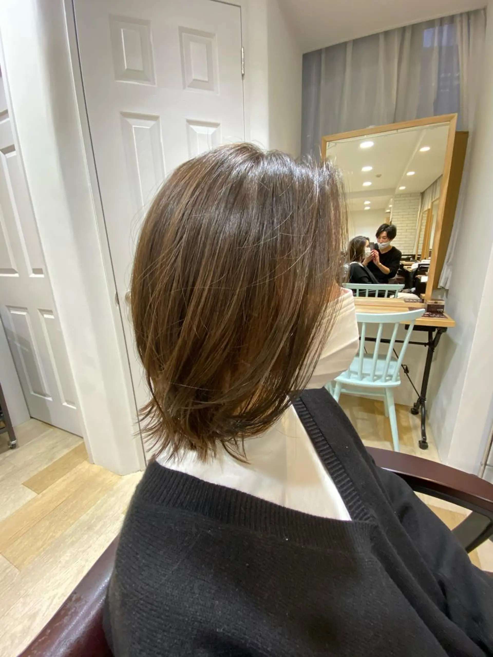 ミディアム ハイライト La paix所属・パーソナルカラー lapiax阿部のヘアスタイル