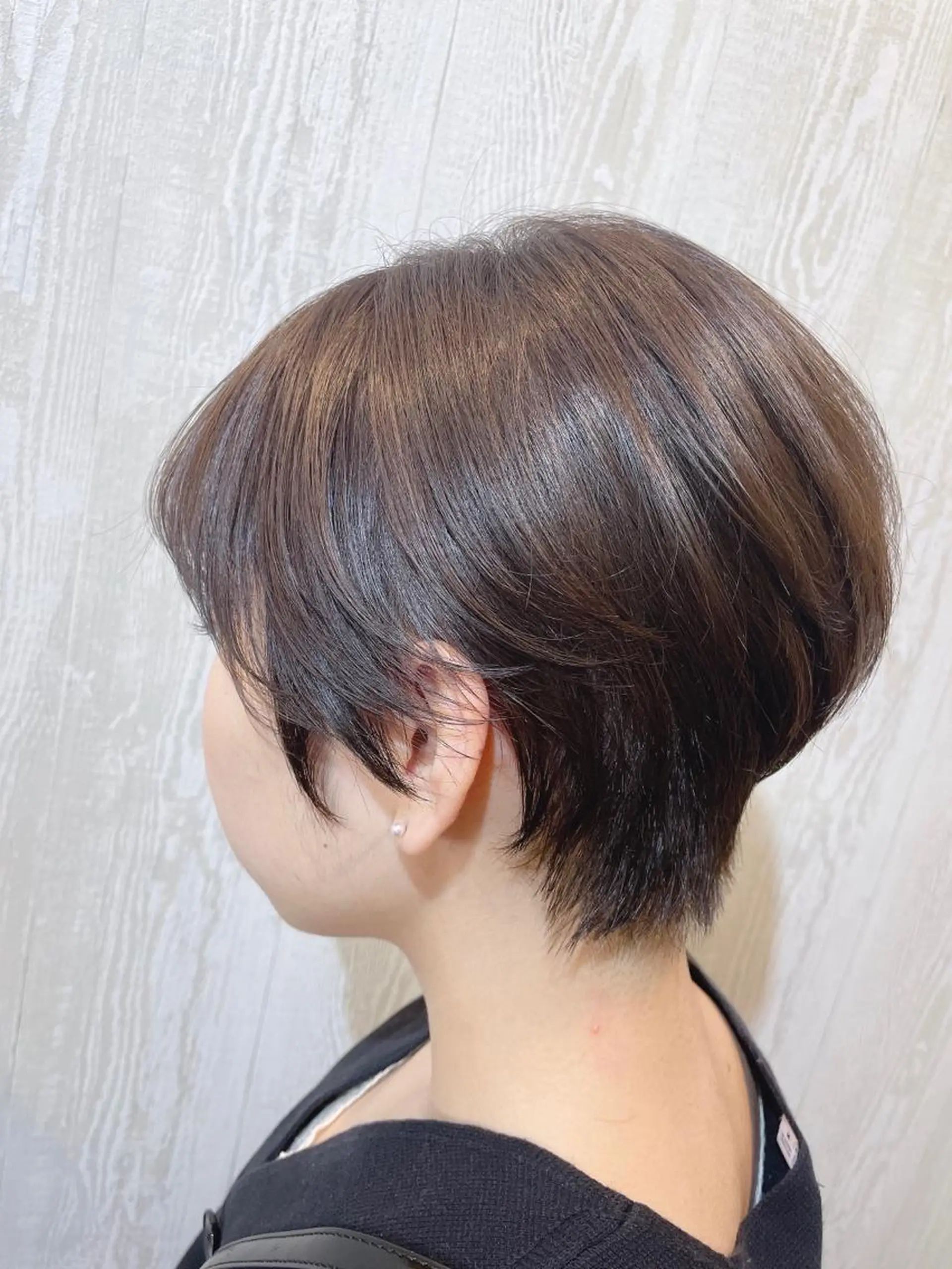 ショート カラー ヘアアレンジ HUENEST アカデミーサロンのヘアスタイル