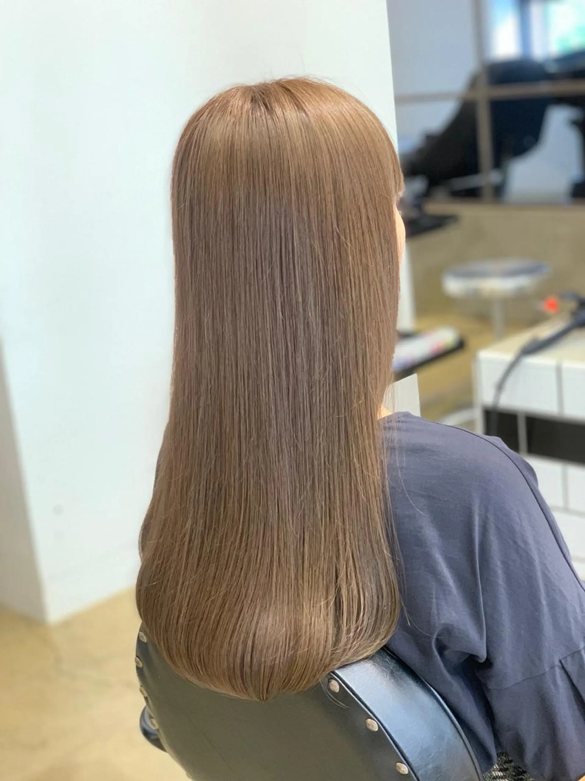 ロング カラー ベージュカラー メンズ眉毛ITSUK Iメンズ専門　新宿の眉毛・アイブロウイメージ