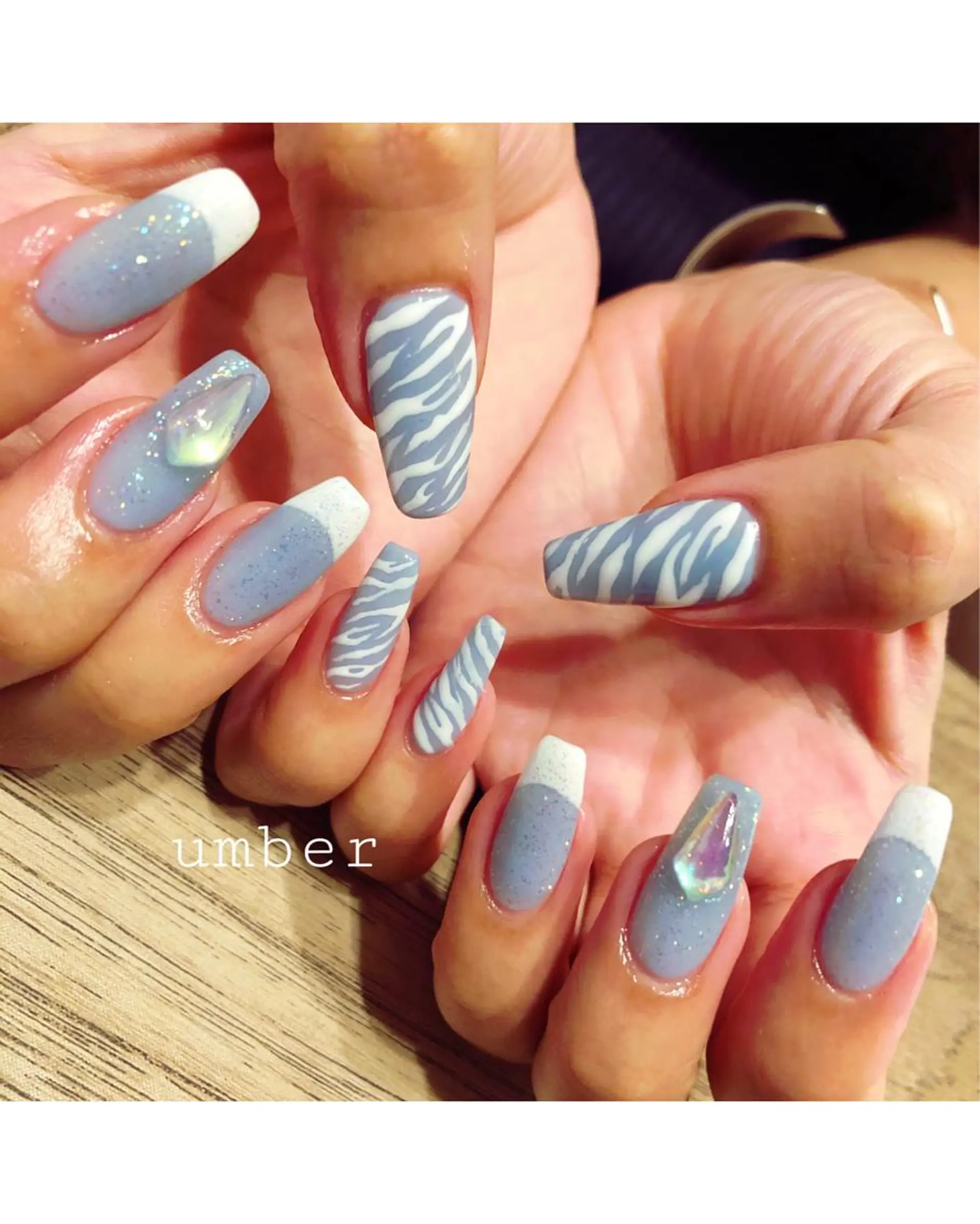 ネイル アートネイル クリアネイル フットネイル マグネットネイル メンズネイル ハンドネイル umber 三茶1分のネイルデザイン