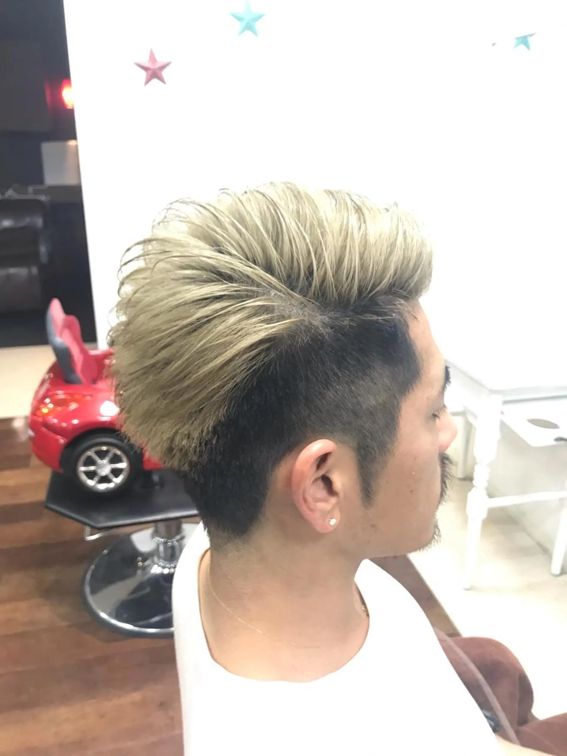 ショート メンズ 山本 咲貴のヘアスタイル