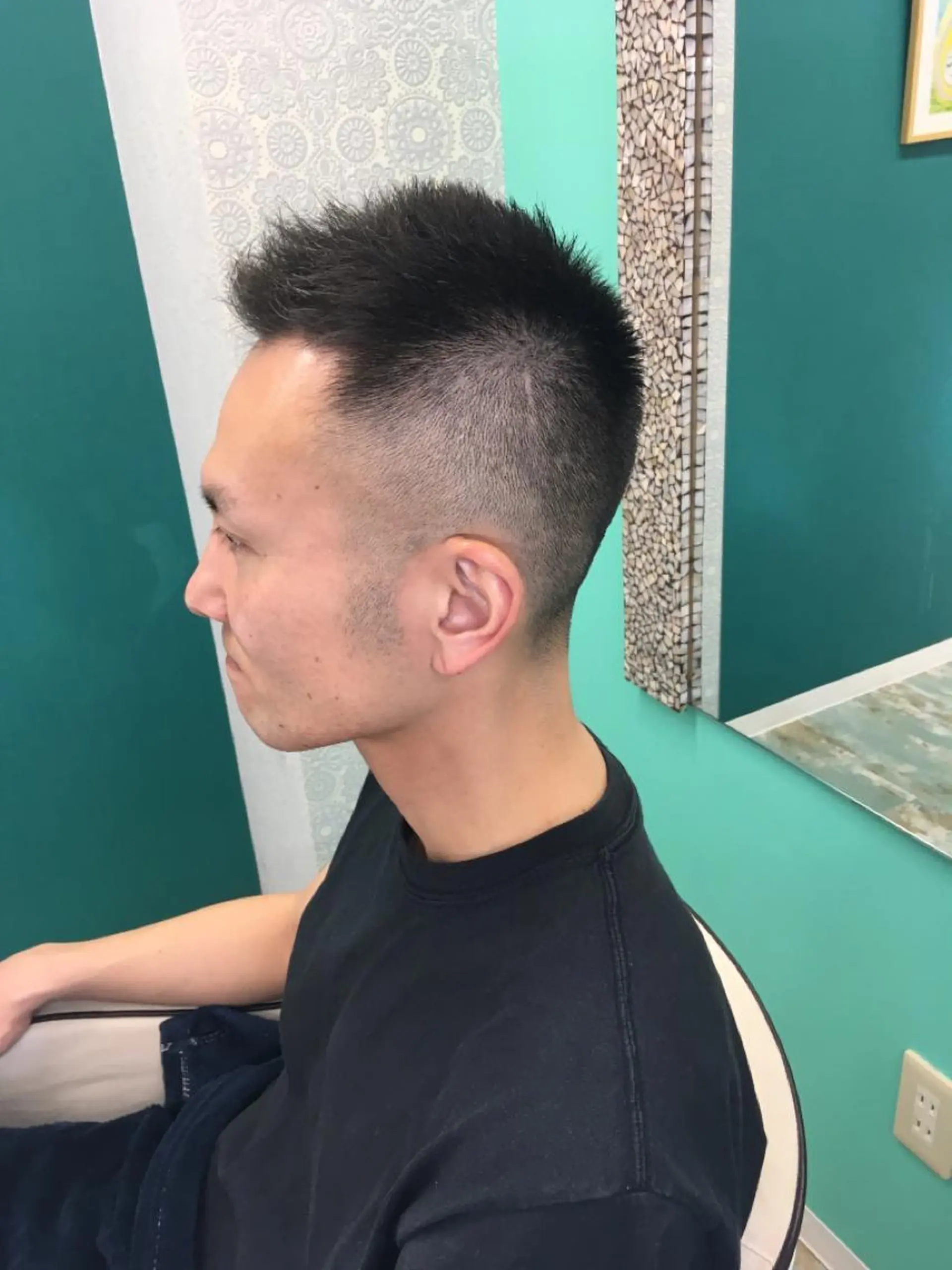 ショート カット トリートメント 山本 雷のヘアスタイル