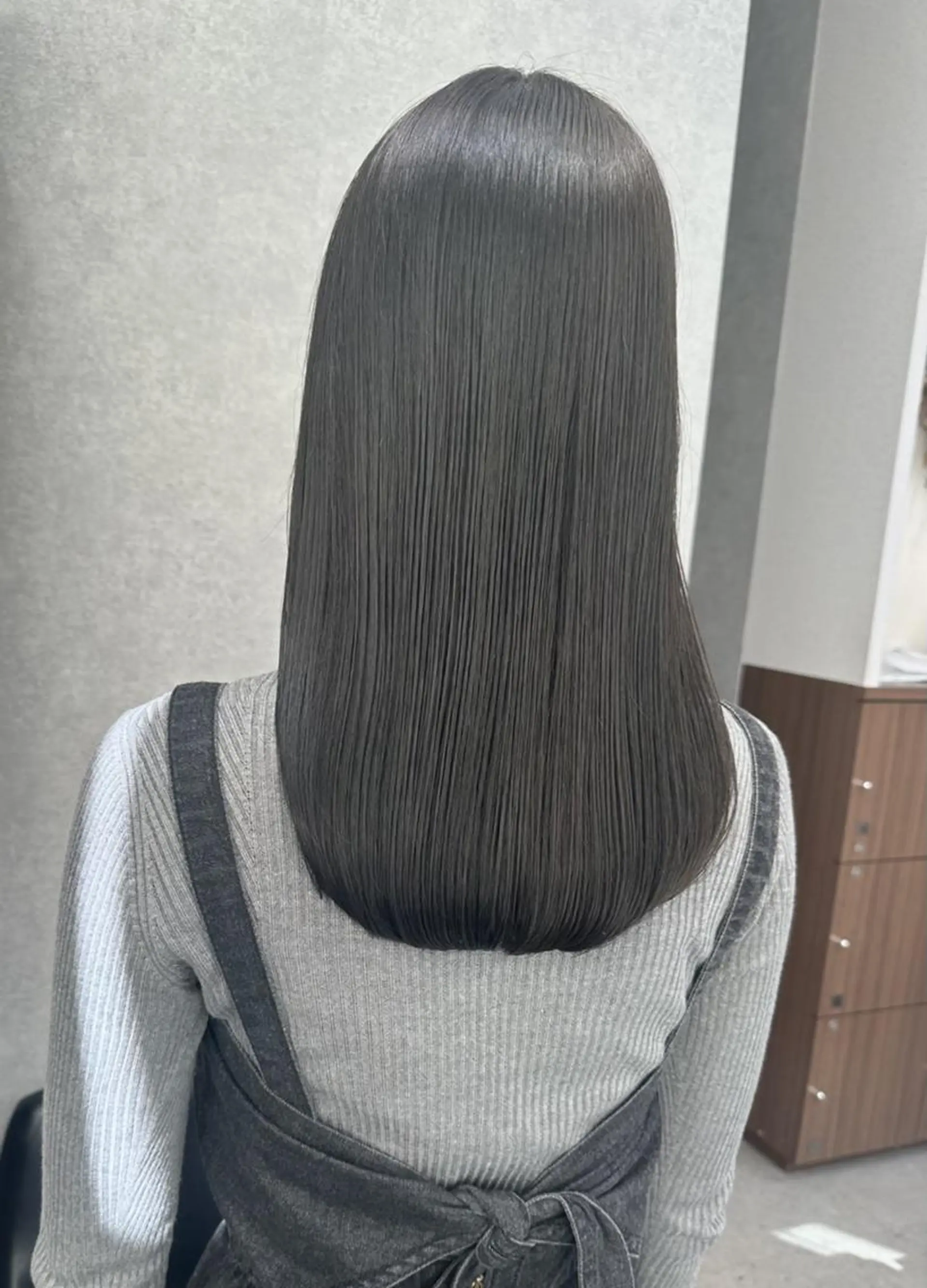 セミロング 縮毛矯正 福岡美容室Daisy hairのヘアスタイル