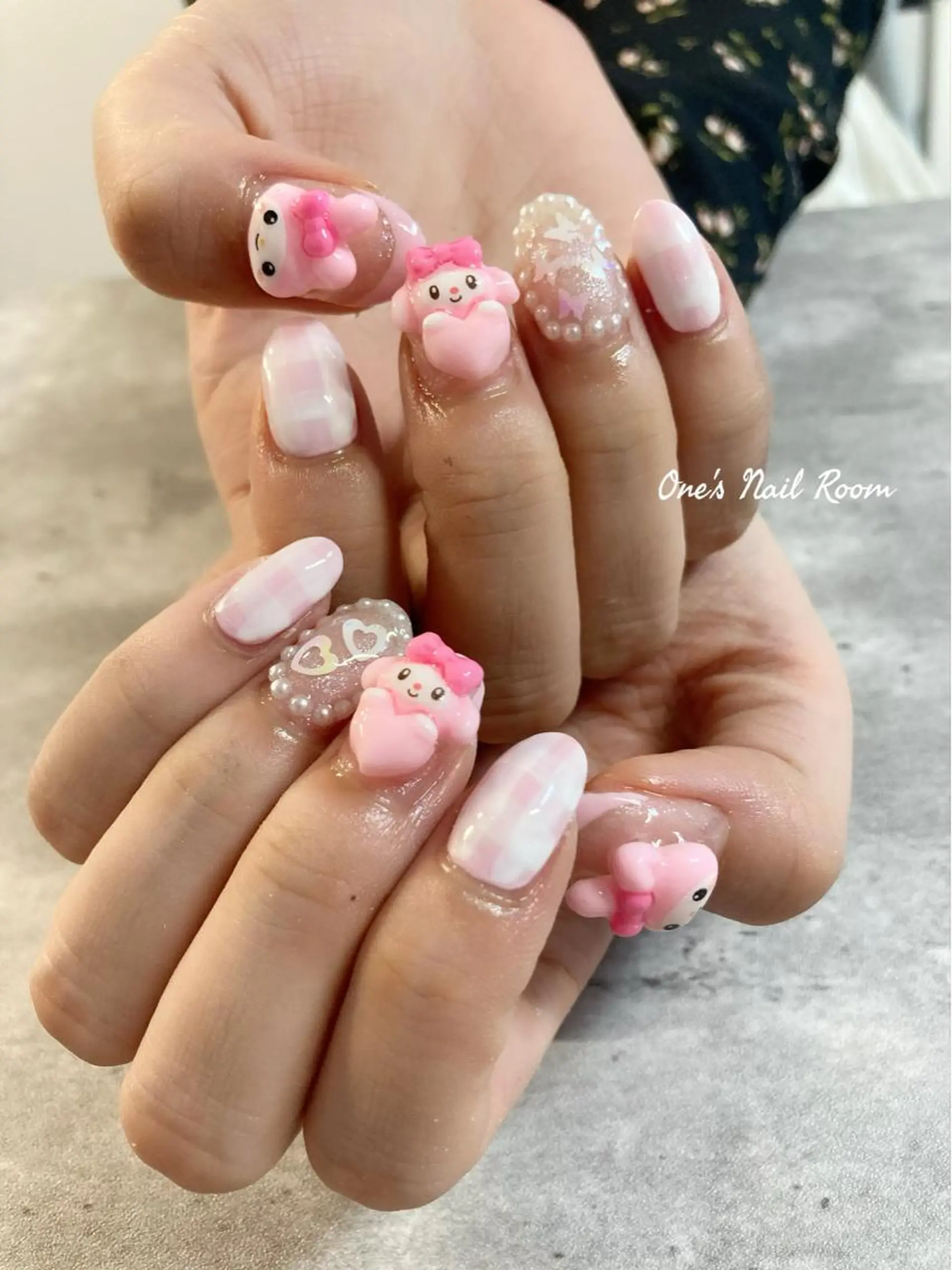 ネイル ハンドネイル One's Nail Roomのネイルデザイン