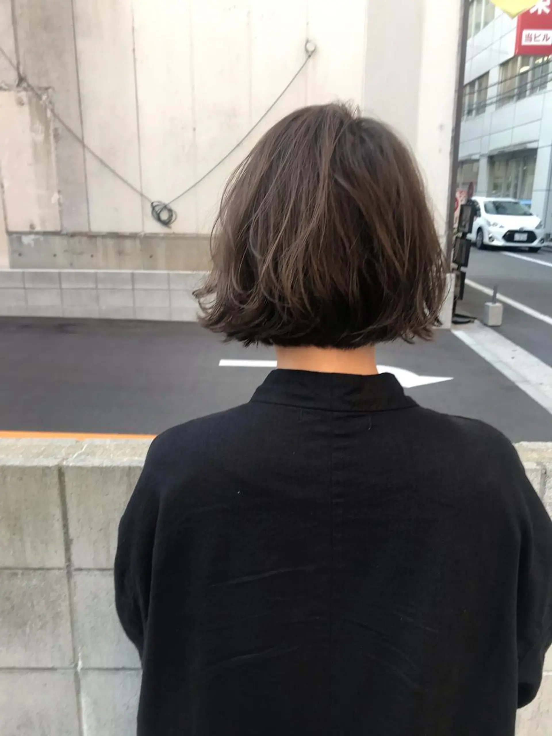 ショート ボブ カット ヘアカラー 縮毛矯正 トリートメント さの あやねのヘアスタイル