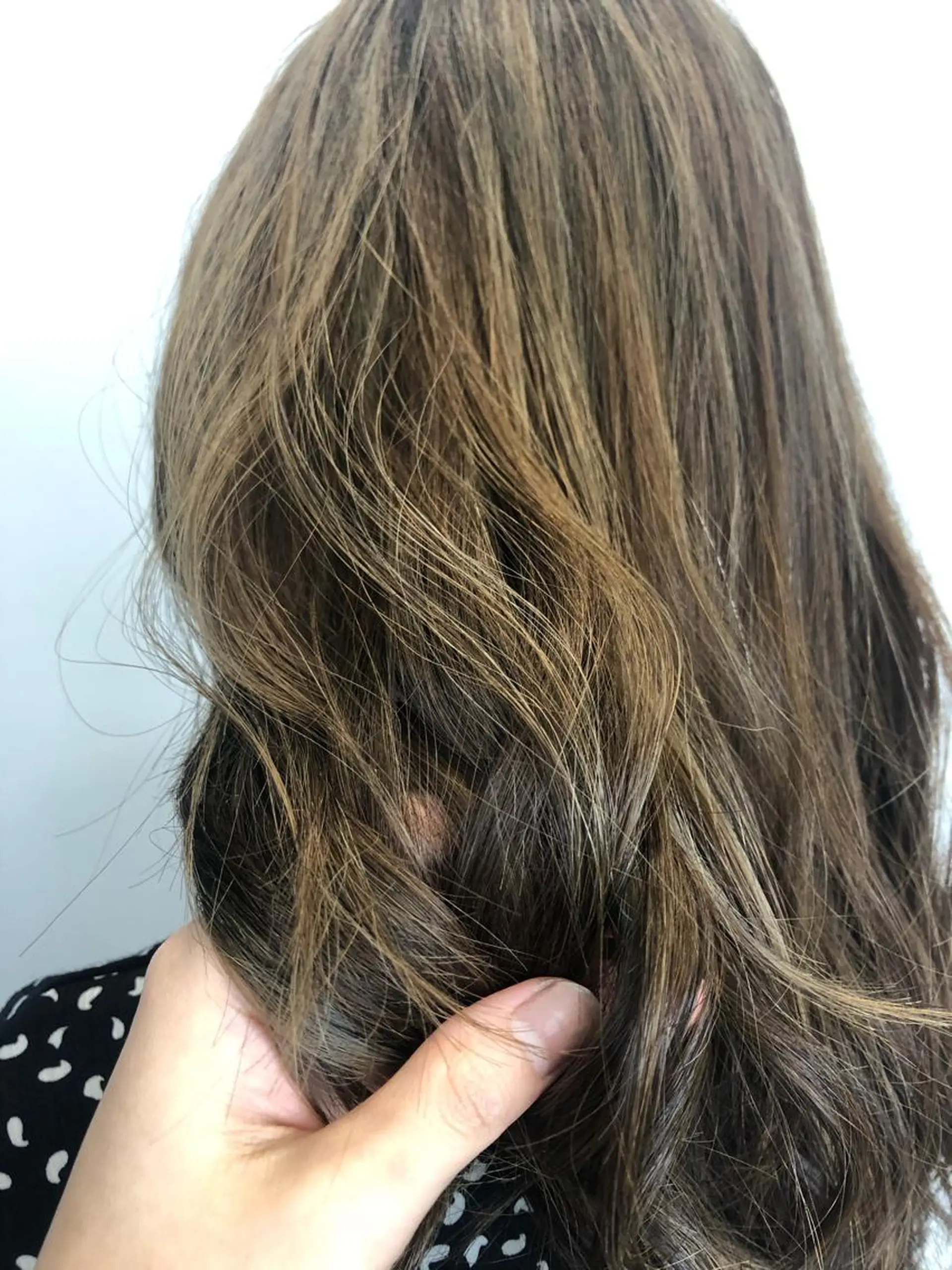 カラー 石毛 ひかるのヘアスタイル