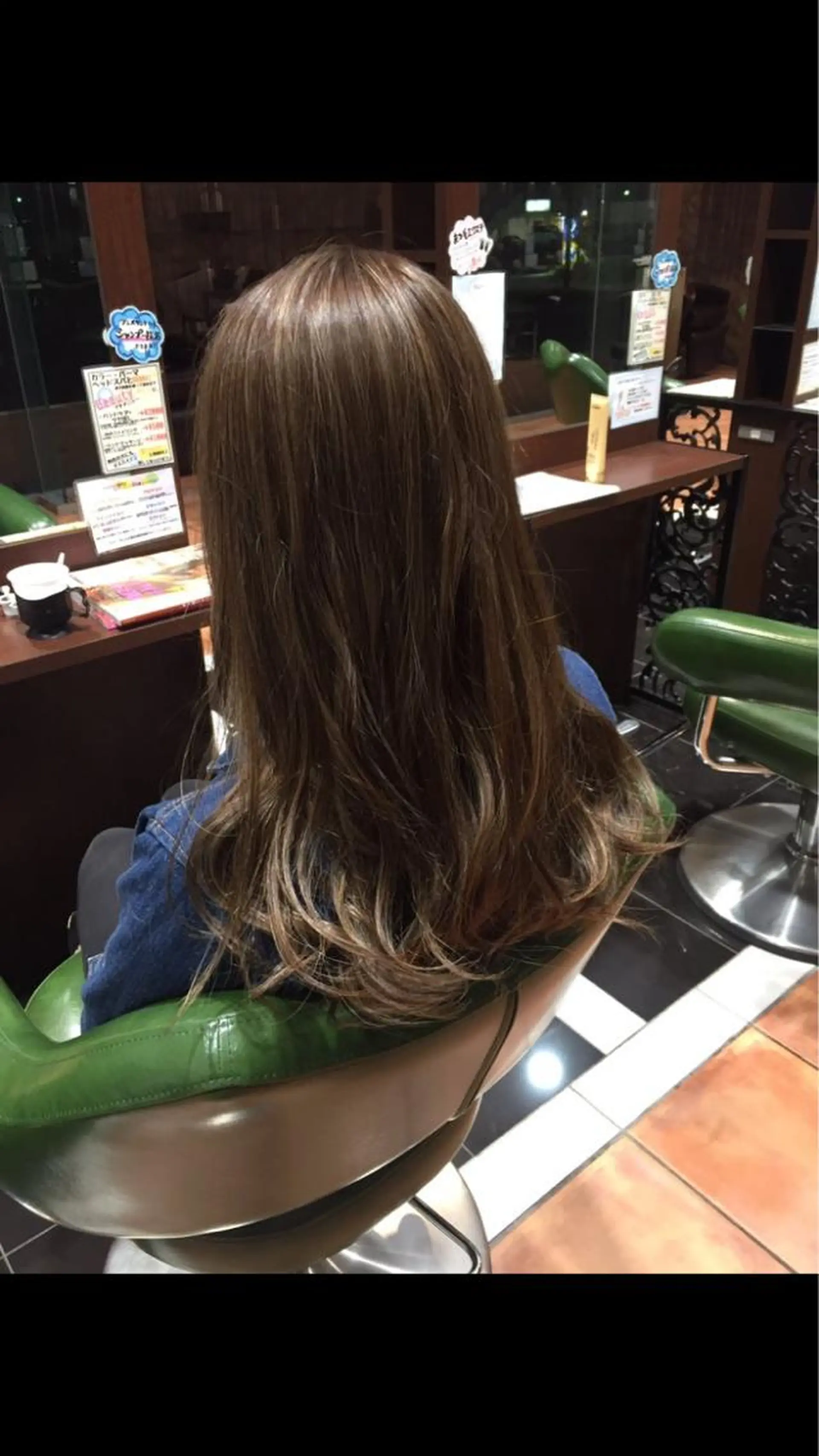 ミディアム カラーリスト菅澤 岳のヘアスタイル