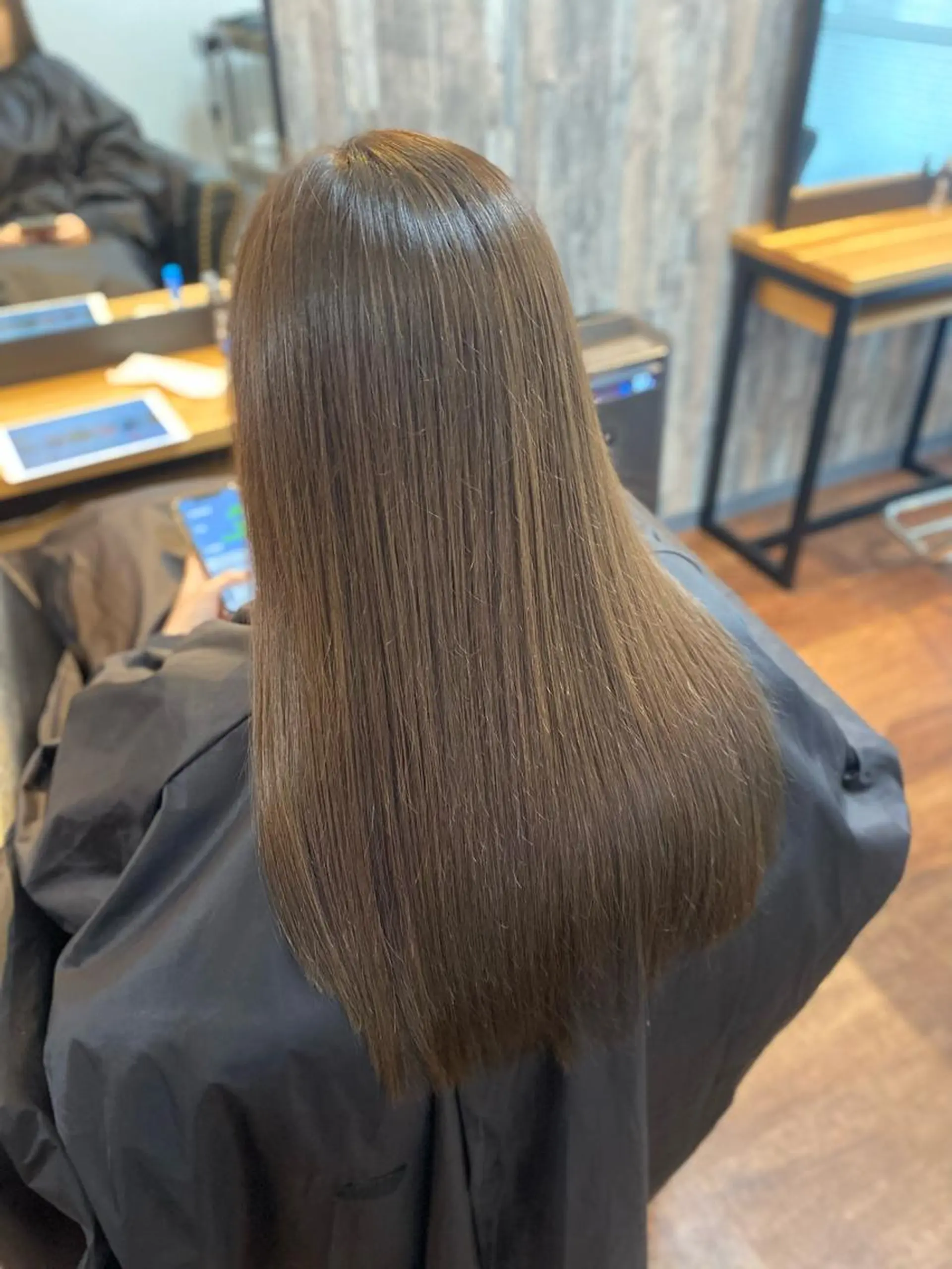 ロング カラー イルミナカラー Lizir  ルズィール所属・Luzir⭐︎ GEN⭐︎のヘアスタイル
