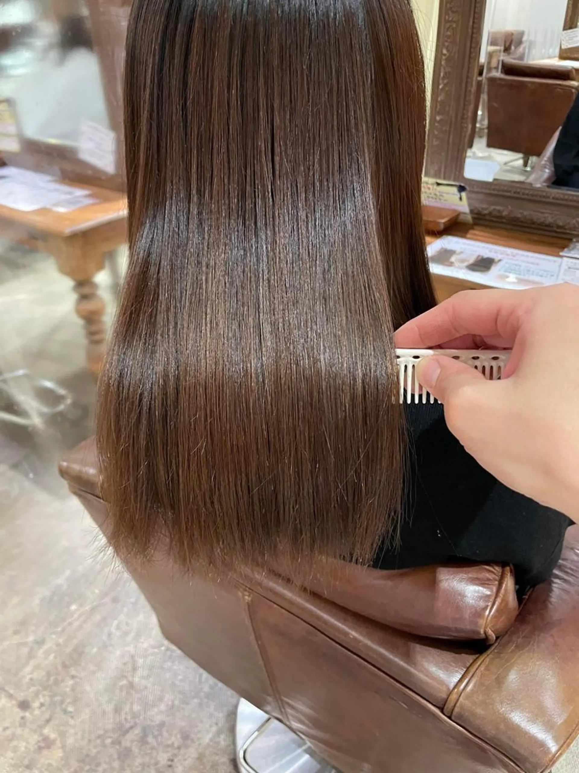 セミロング 🎀FERIA梅田 出村谷　沙保🎀のヘアスタイル