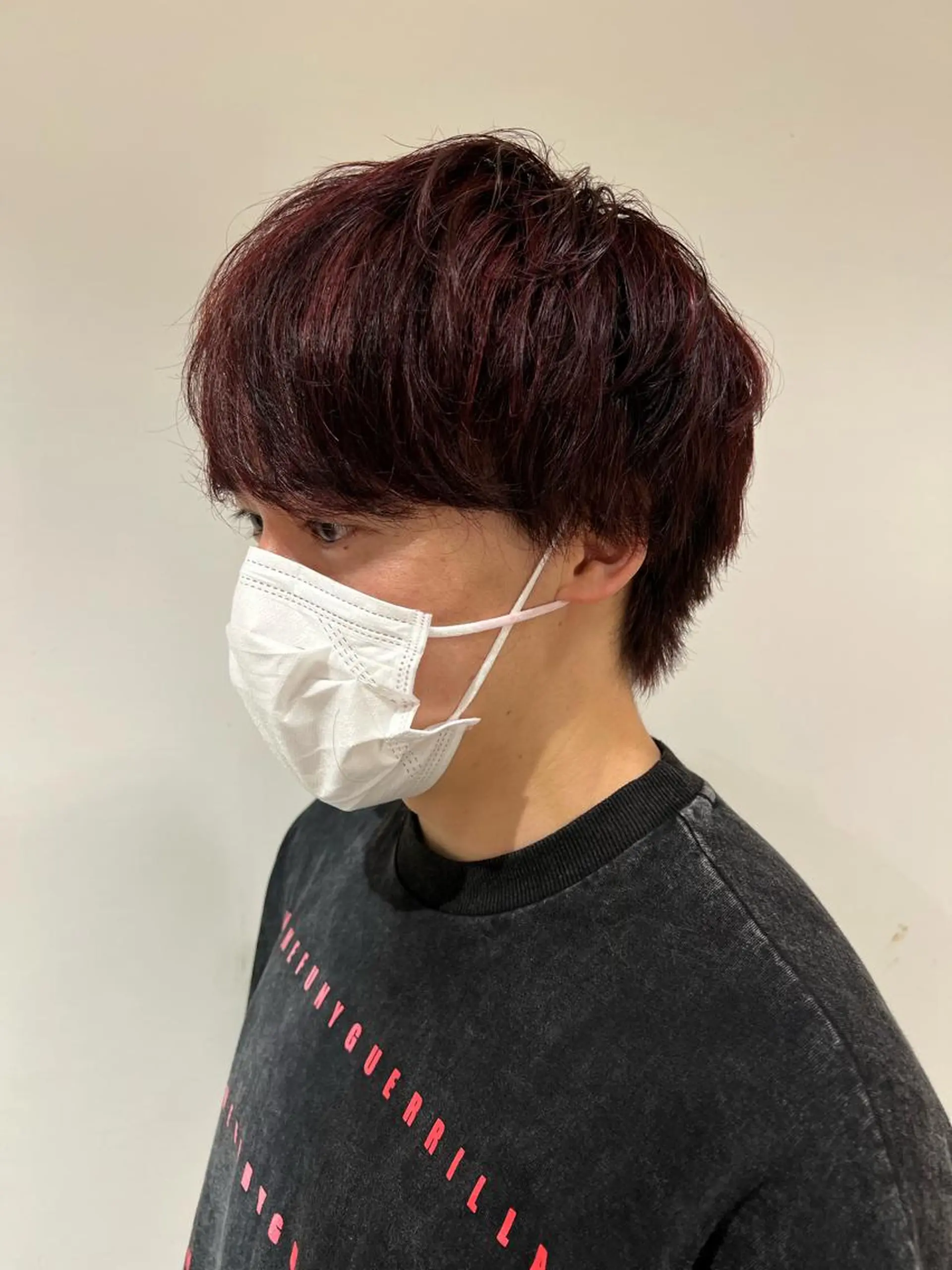 ショート カラー パーマ メンズ レッドカラー カット ヘアカラー 加藤 綾華のヘアスタイル