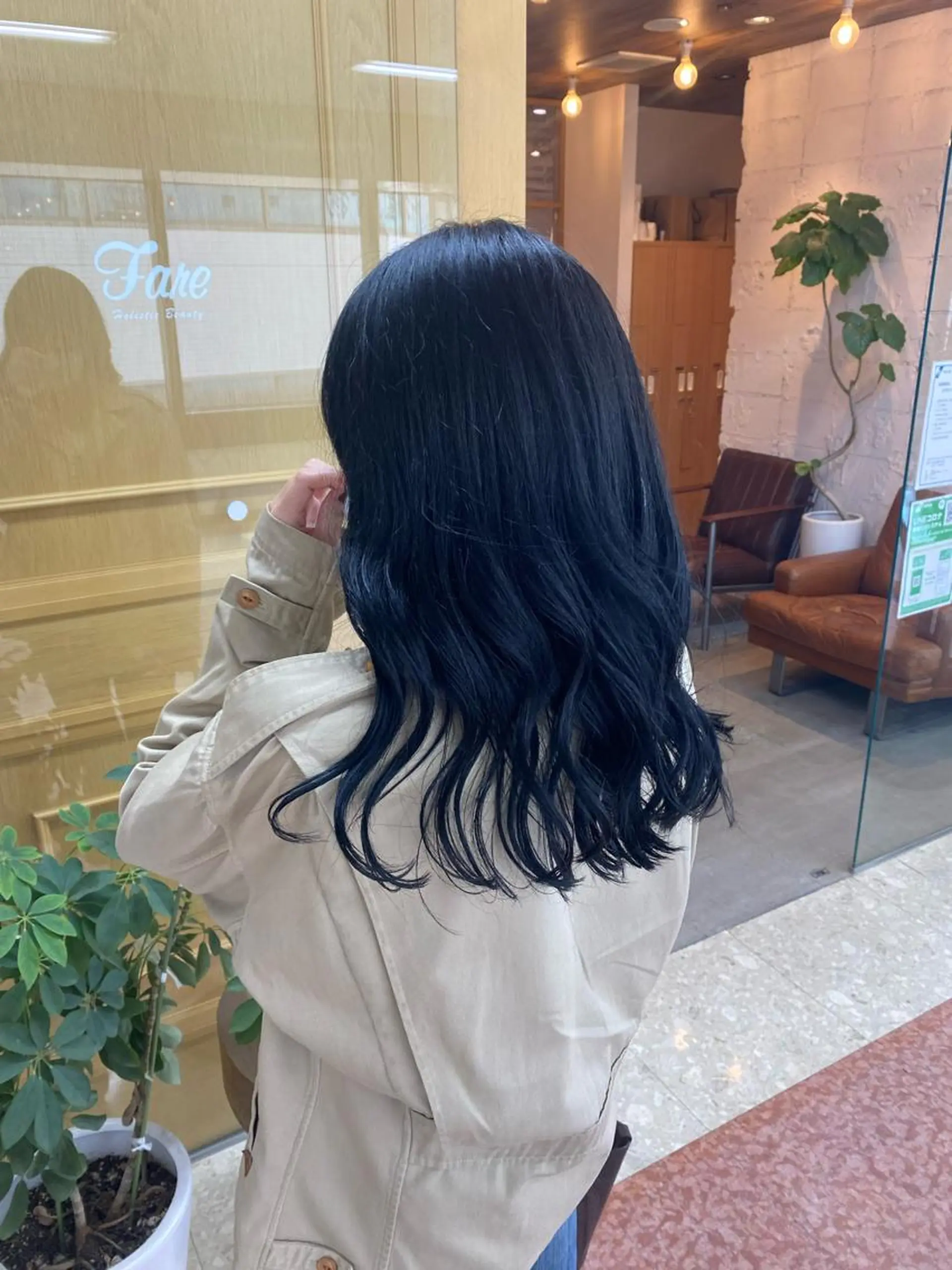 ロング カラー ブルーカラー 透明感カラー トリートメント カット ヘアカラー トリートメント 堀江 萌々子のヘアスタイル