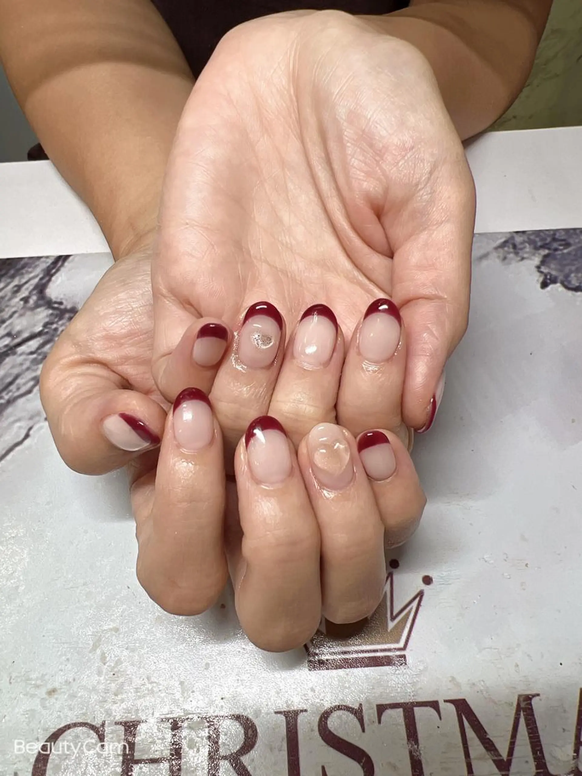 ネイル Guarendo錦糸町店所属・ガレンドウ 白澤 愛子のネイルデザイン