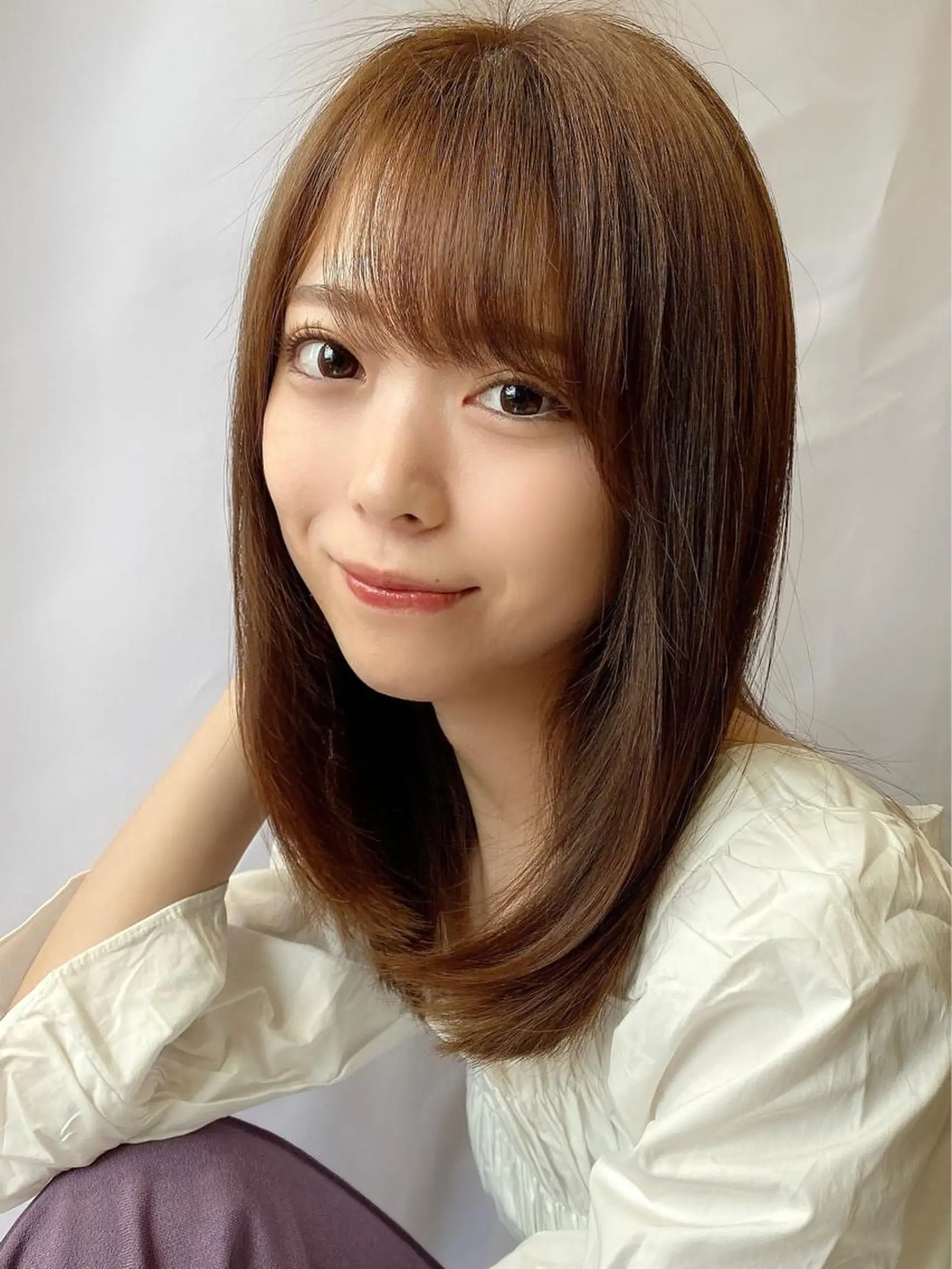 セミロング カラー ベージュカラー ブラウンカラー くびれヘア 髪質改善 縮毛矯正 🧡くびれヘア/前髪 顔周り🧡久原結衣のヘアスタイル