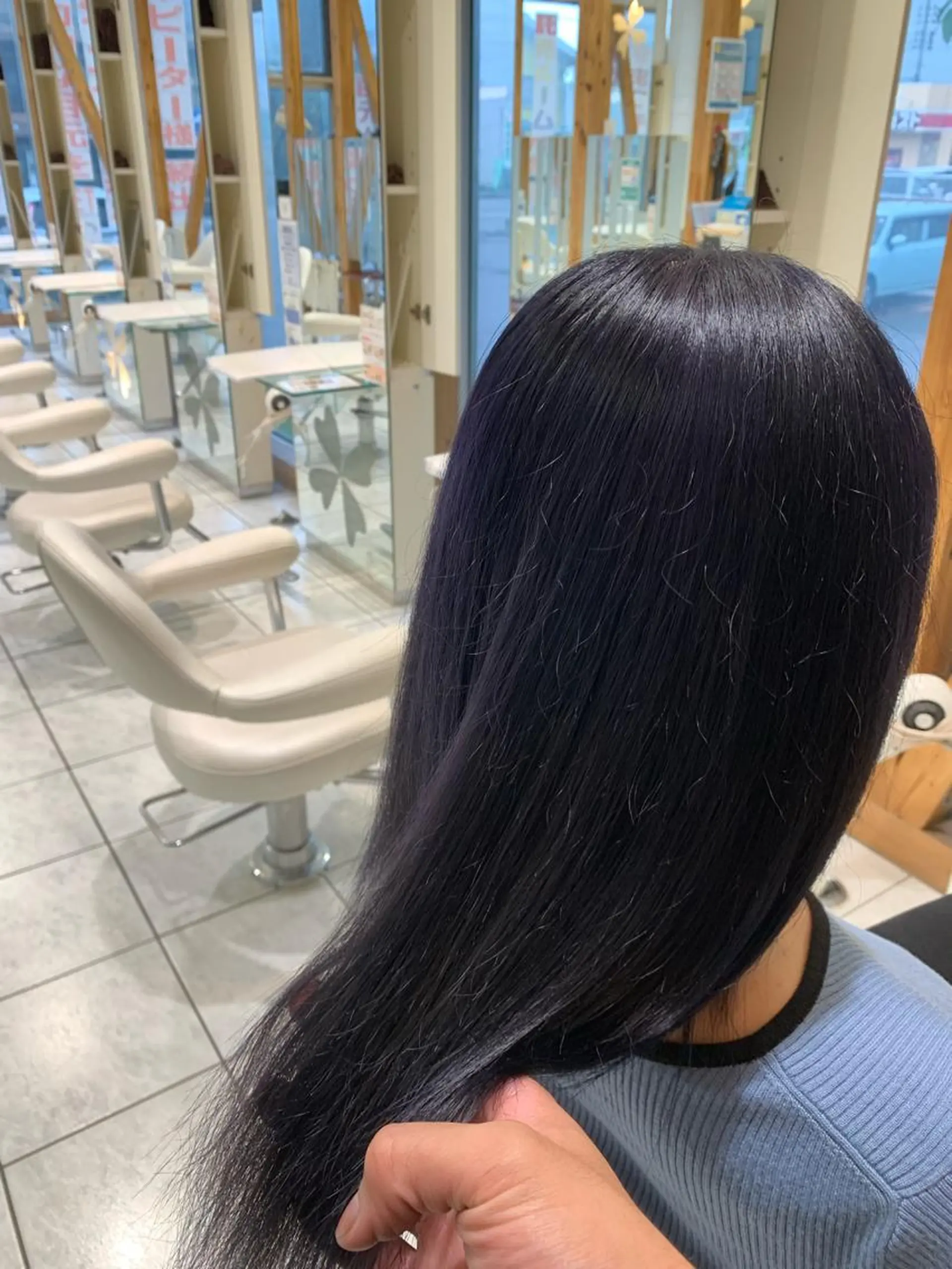 ロング カラー 山下竣介 ヘアカラー専門美容師のヘアスタイル