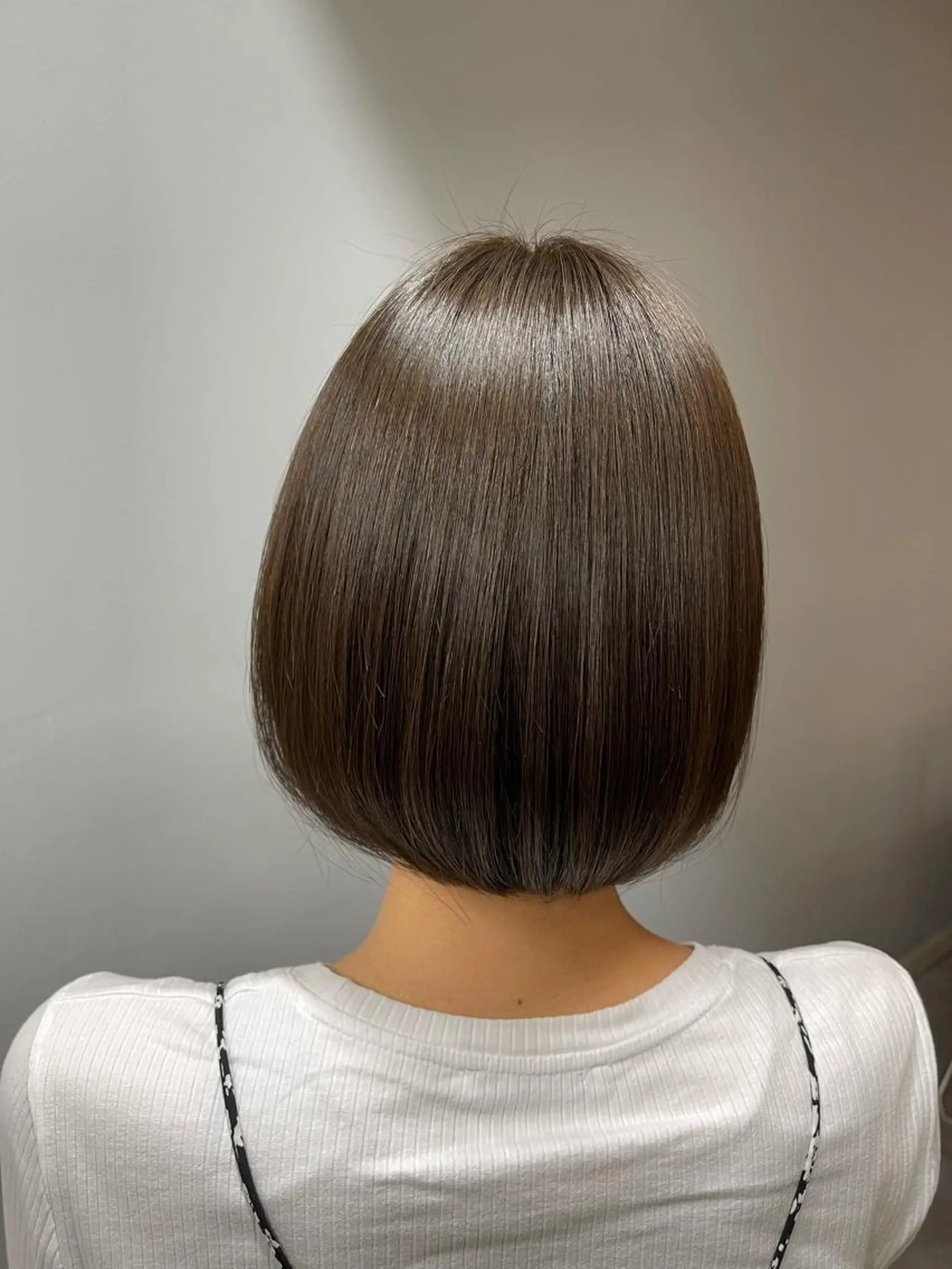 ミディアム カラー TONI&GUY   EBISU所属・星野 菜月のヘアスタイル