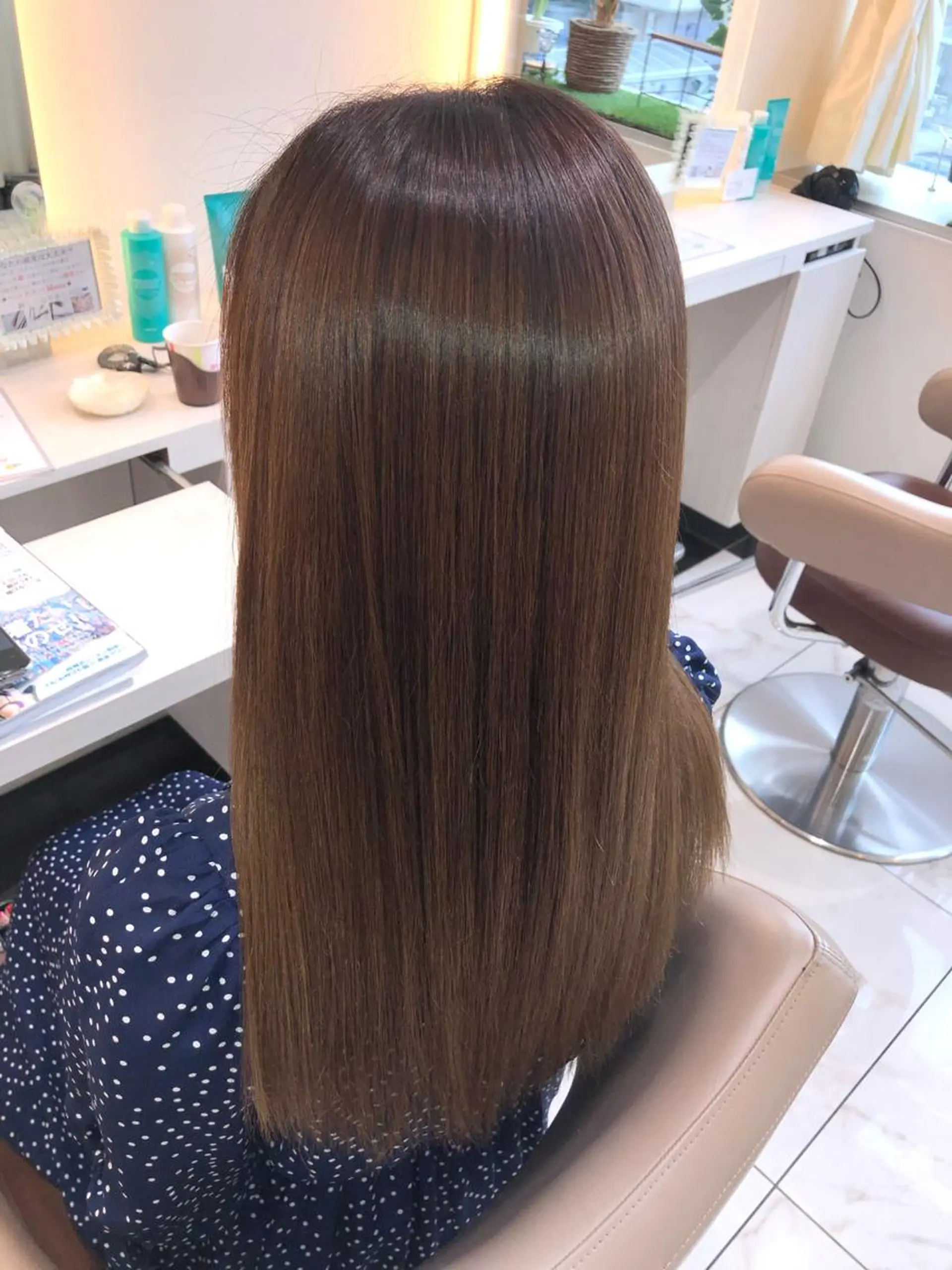 ロング パーマ 縮毛矯正 トリートメント ストレートパーマ 安井 昴 💫ブリーチ縮毛矯正のヘアスタイル