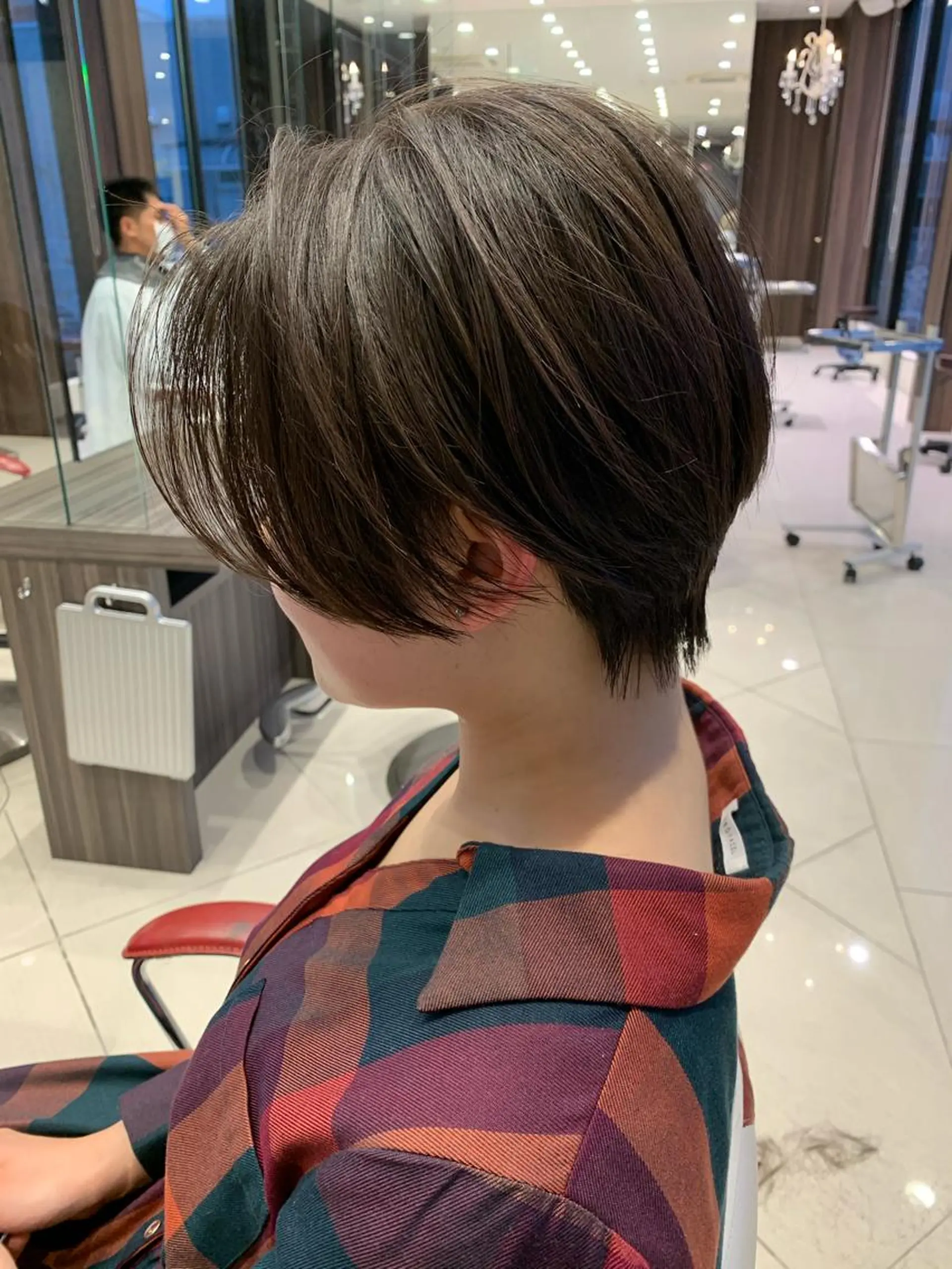 ショート カット ヘアカラー 古畑 佑悟のヘアスタイル