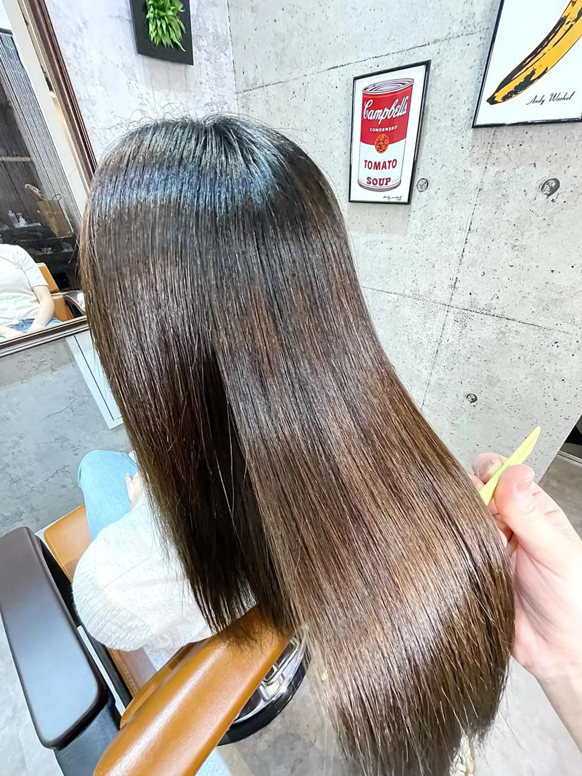 セミロング 縮毛矯正 🔷ブリーチバレイヤ ージュ🔷飯野達也のヘアスタイル